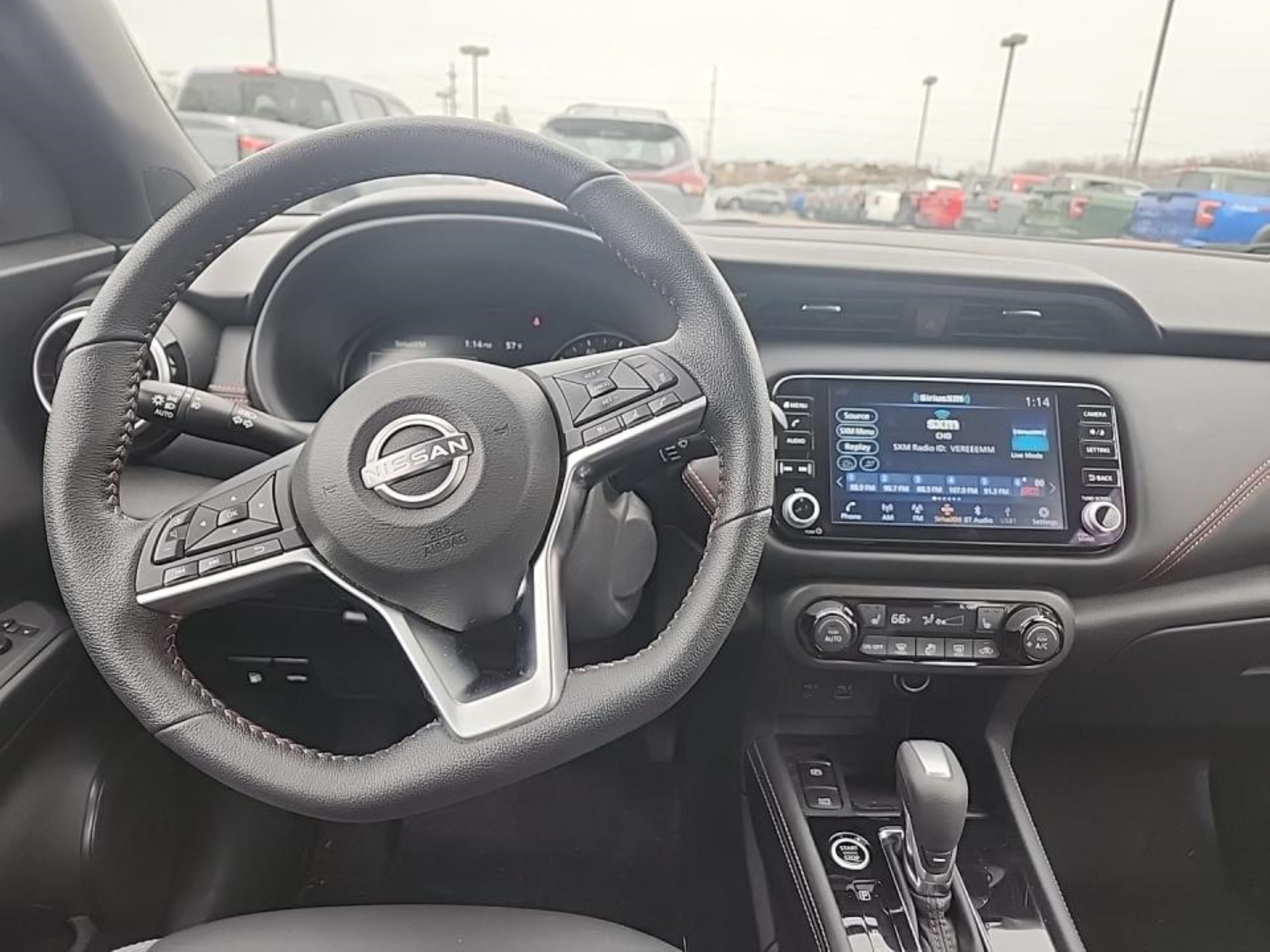 Photo 4 VIN: 3N1CP5DV5PL511117 - NISSAN KICKS 