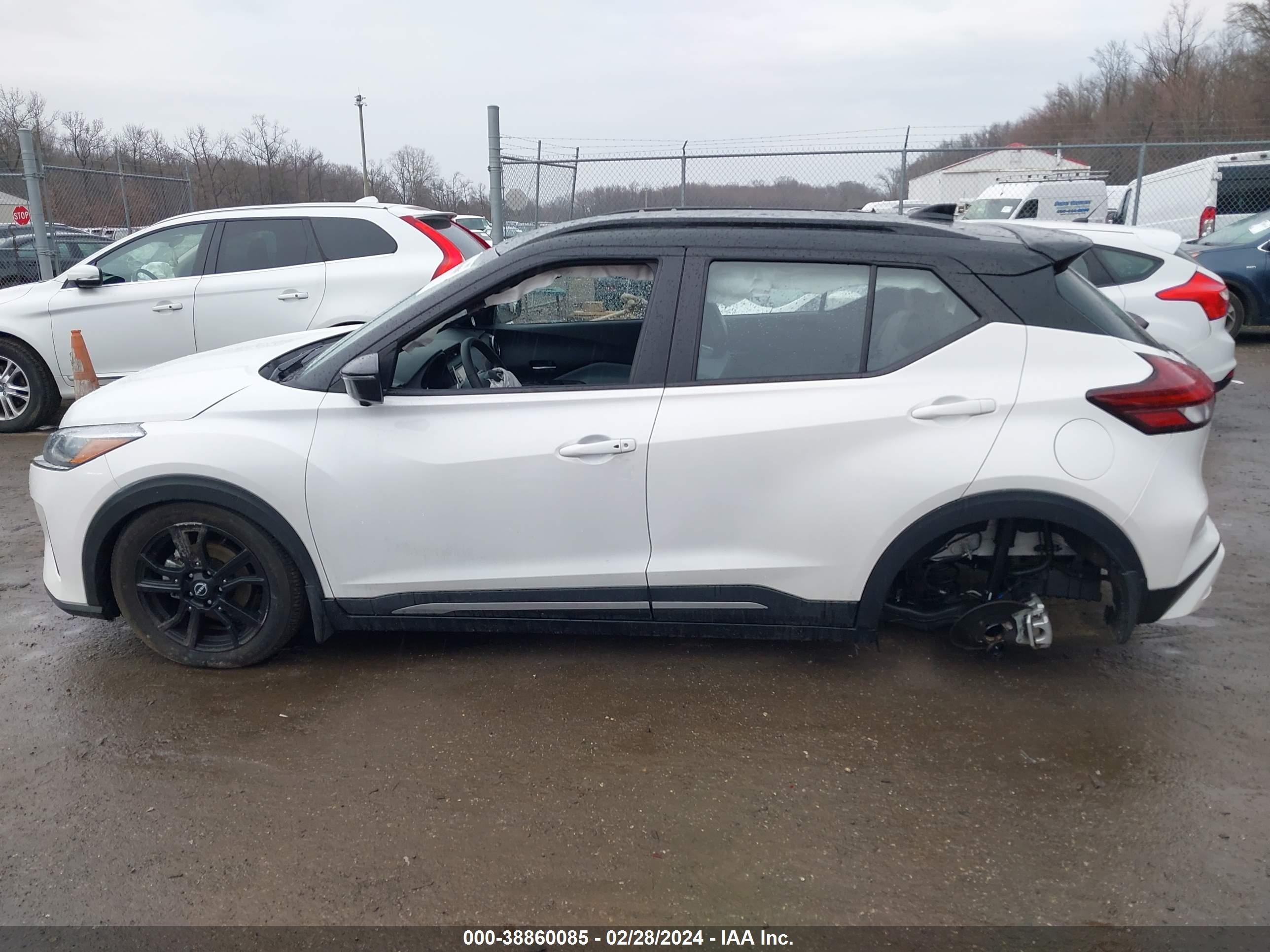 Photo 14 VIN: 3N1CP5DV5PL538589 - NISSAN KICKS 