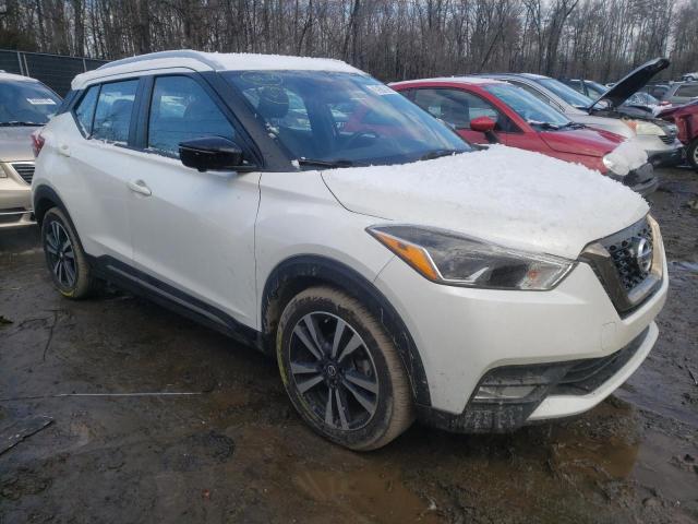 Photo 3 VIN: 3N1CP5DV6LL479417 - NISSAN KICKS SR 