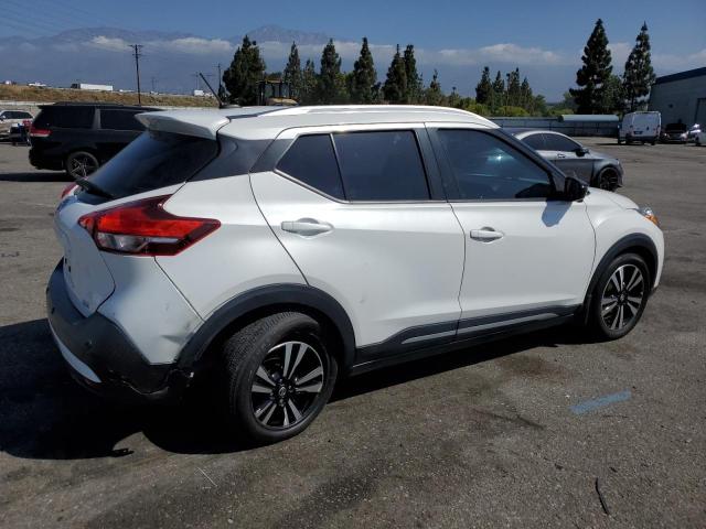 Photo 2 VIN: 3N1CP5DV6LL505417 - NISSAN KICKS SR 