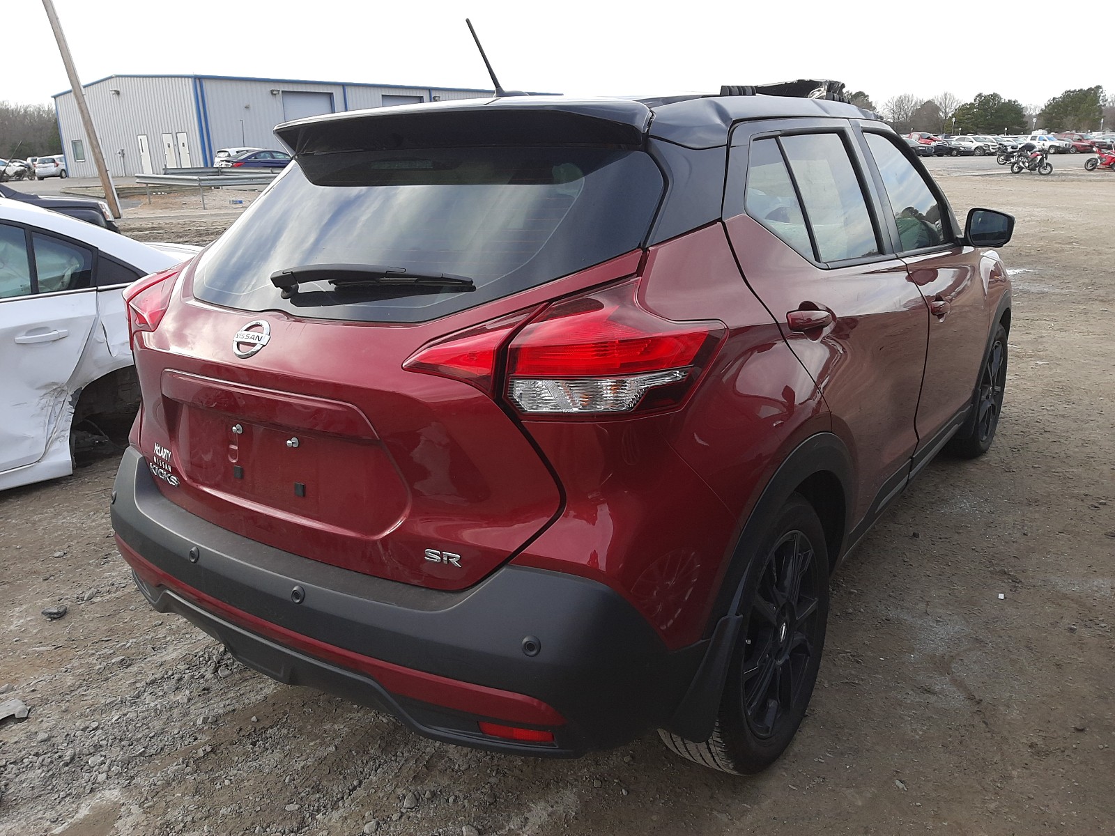 Photo 3 VIN: 3N1CP5DV6LL514800 - NISSAN KICKS SR 