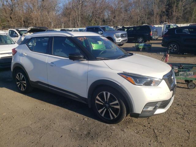 Photo 3 VIN: 3N1CP5DV6LL515963 - NISSAN KICKS SR 