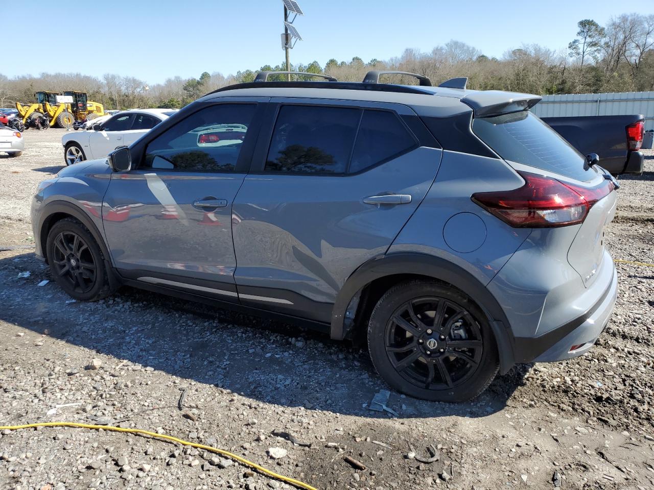 Photo 1 VIN: 3N1CP5DV6ML563870 - NISSAN KICKS 