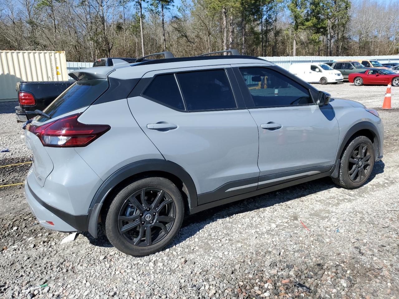 Photo 2 VIN: 3N1CP5DV6ML563870 - NISSAN KICKS 