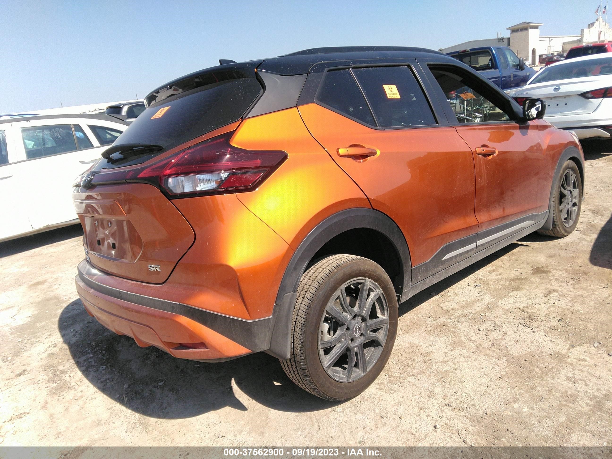 Photo 3 VIN: 3N1CP5DV6PL513958 - NISSAN KICKS 