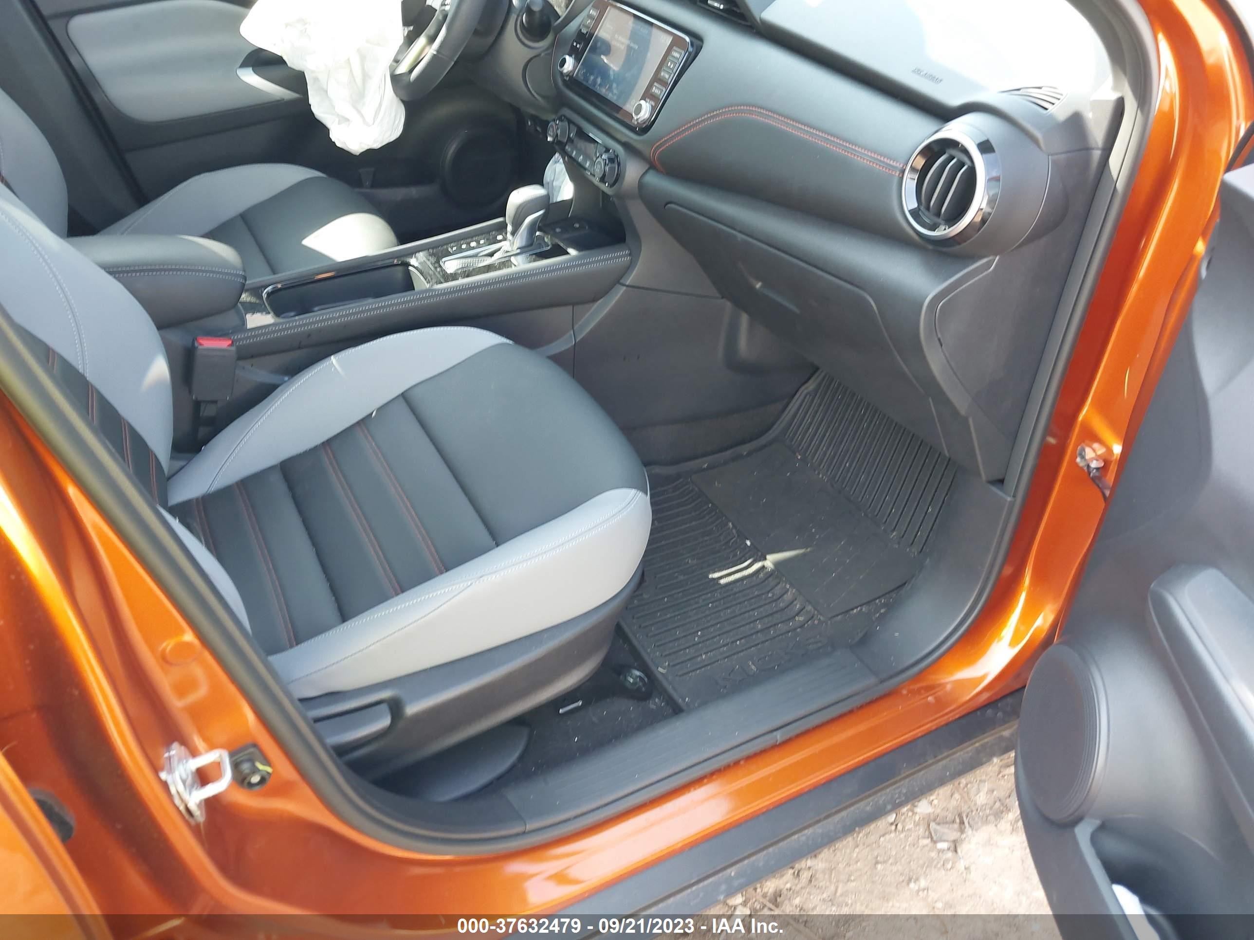 Photo 4 VIN: 3N1CP5DV6PL540559 - NISSAN KICKS 