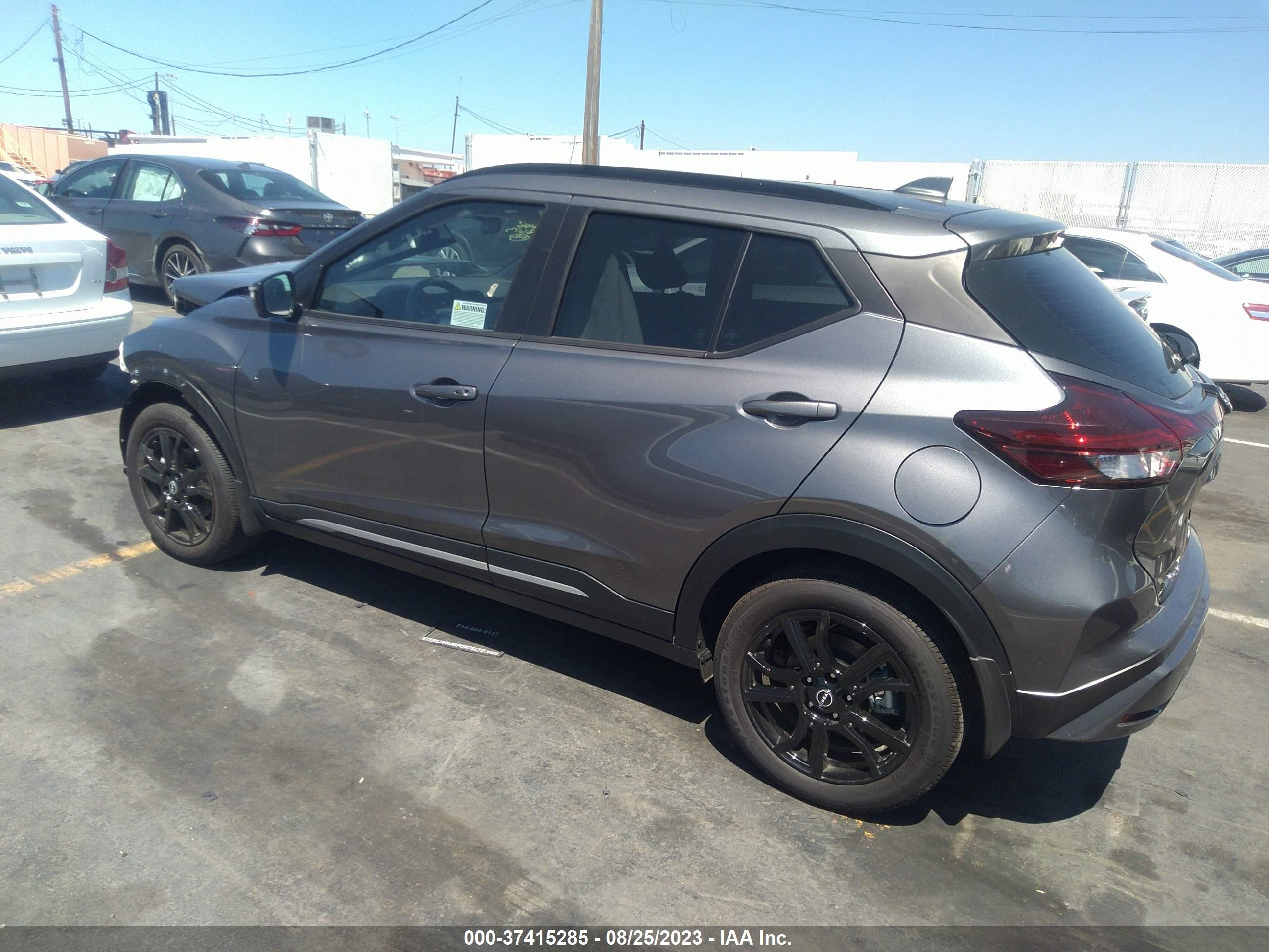 Photo 2 VIN: 3N1CP5DV7PL533037 - NISSAN KICKS 