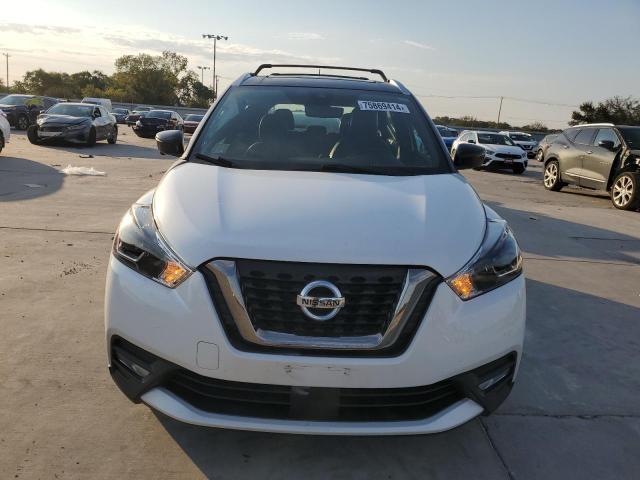 Photo 4 VIN: 3N1CP5DV9LL477600 - NISSAN KICKS SR 