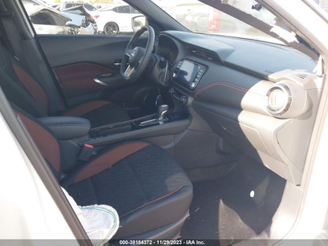 Photo 4 VIN: 3N1CP5DV9PL564998 - NISSAN KICKS 