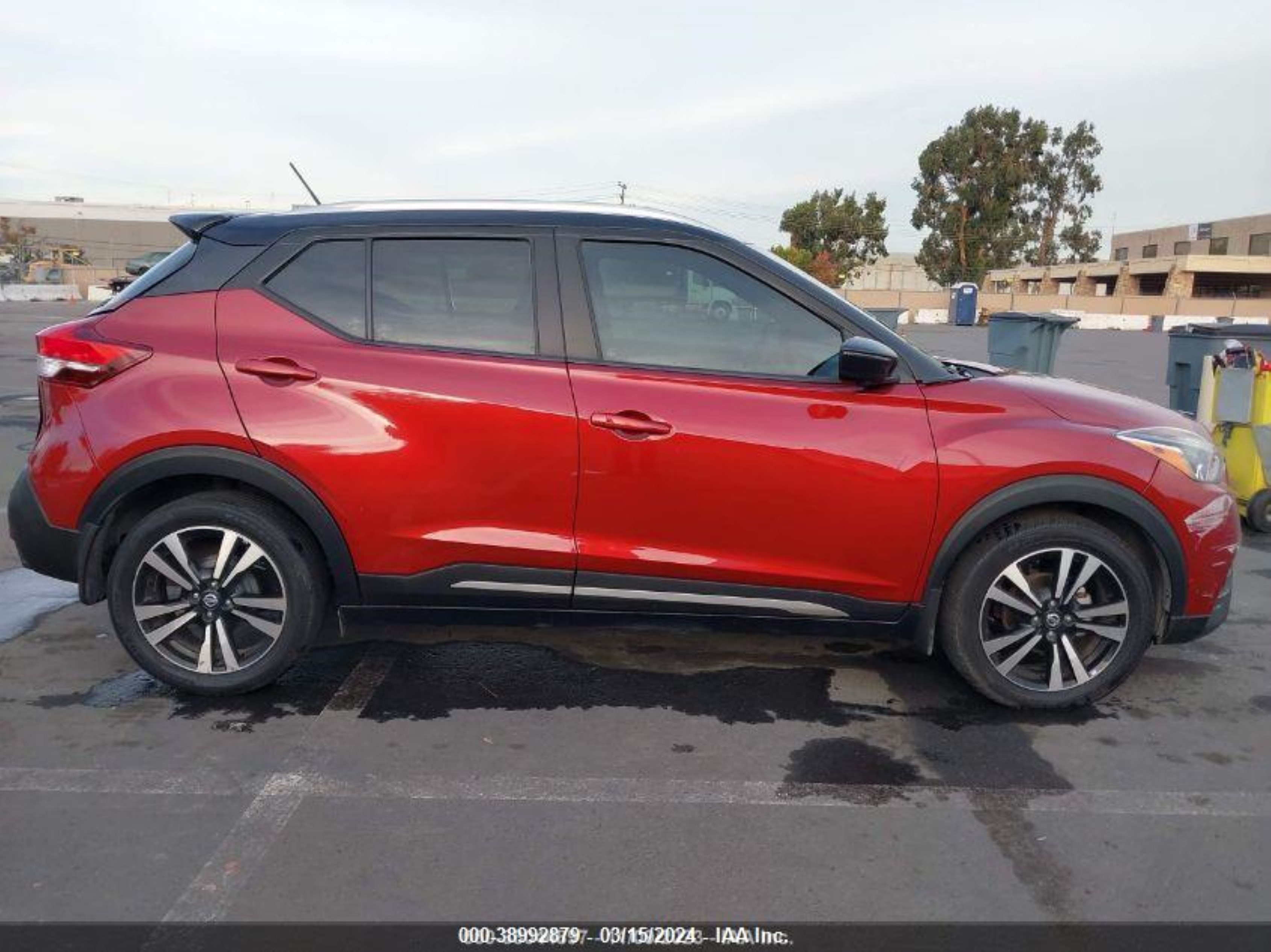 Photo 12 VIN: 3N1CP5DVXLL481638 - NISSAN KICKS 