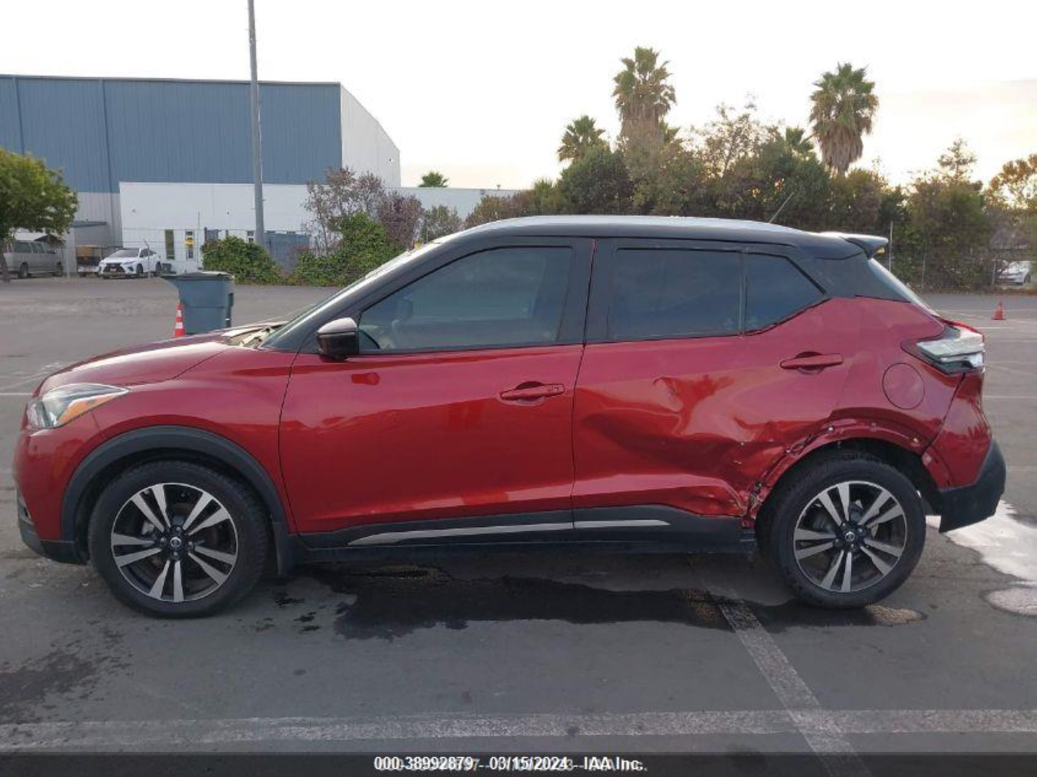 Photo 14 VIN: 3N1CP5DVXLL481638 - NISSAN KICKS 