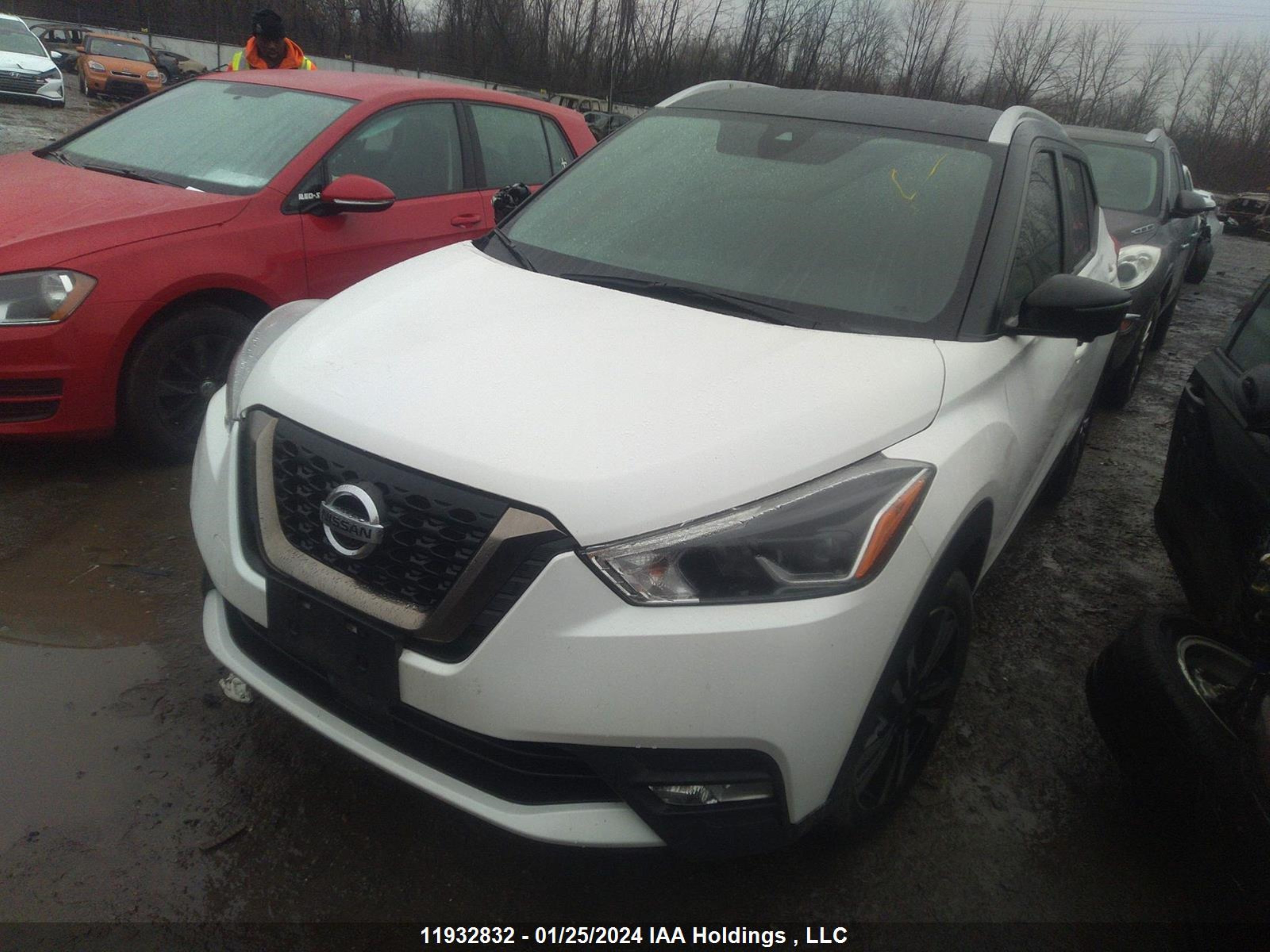 Photo 1 VIN: 3N1CP5DVXLL493630 - NISSAN KICKS 