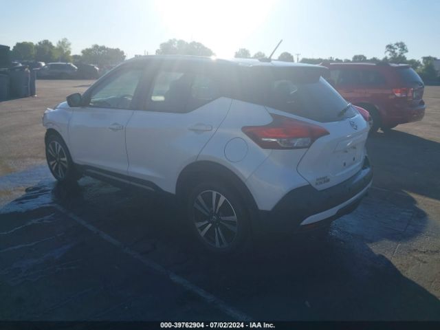 Photo 2 VIN: 3N1CP5DVXLL516274 - NISSAN KICKS 