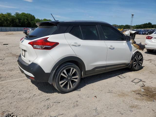 Photo 2 VIN: 3N1CP5DVXLL564616 - NISSAN KICKS 