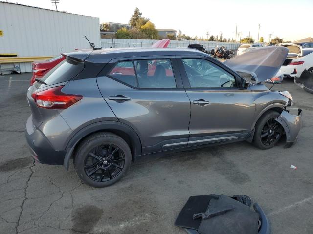 Photo 2 VIN: 3N1CP5DVXLL565975 - NISSAN KICKS SR 