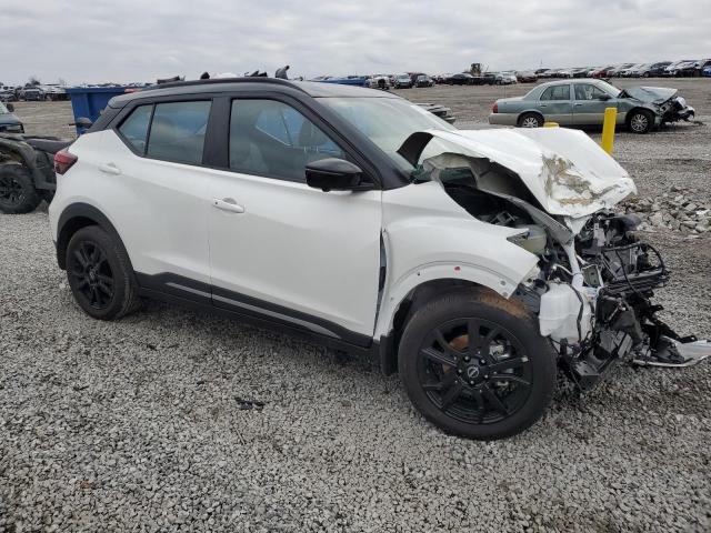 Photo 3 VIN: 3N1CP5DVXPL571409 - NISSAN KICKS SR 
