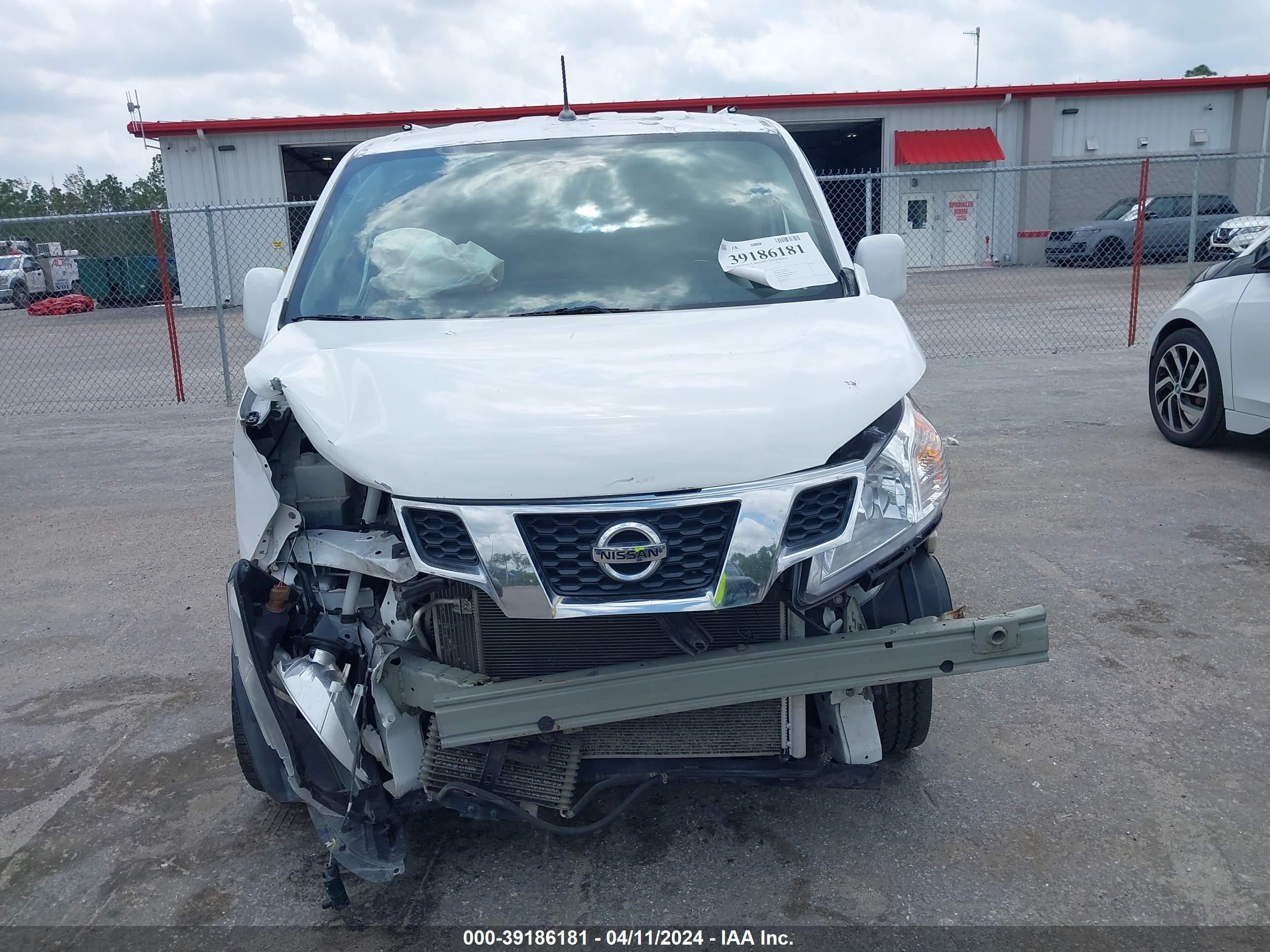 Photo 11 VIN: 3N6CM0KMXGK694021 - NISSAN NV 