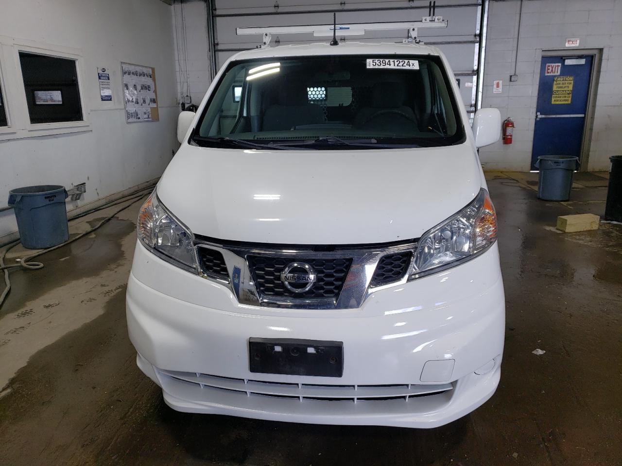 Photo 4 VIN: 3N6CM0KN0DK691858 - NISSAN NV 