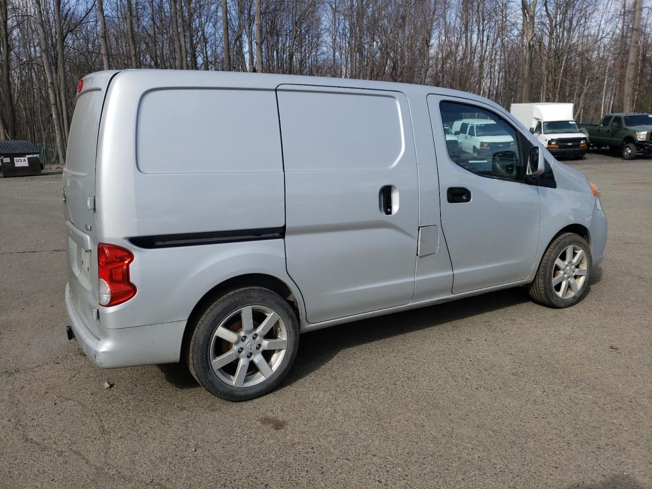 Photo 2 VIN: 3N6CM0KN0EK692851 - NISSAN NV 