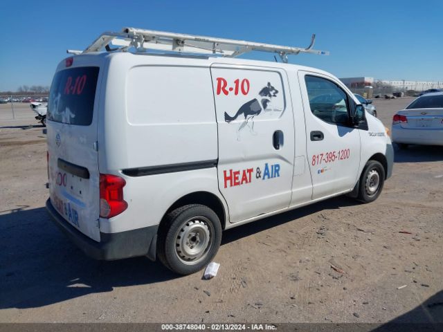 Photo 3 VIN: 3N6CM0KN0FK691653 - NISSAN NV 