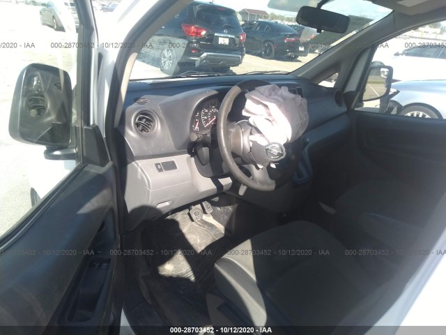 Photo 4 VIN: 3N6CM0KN0FK693063 - NISSAN NV200 