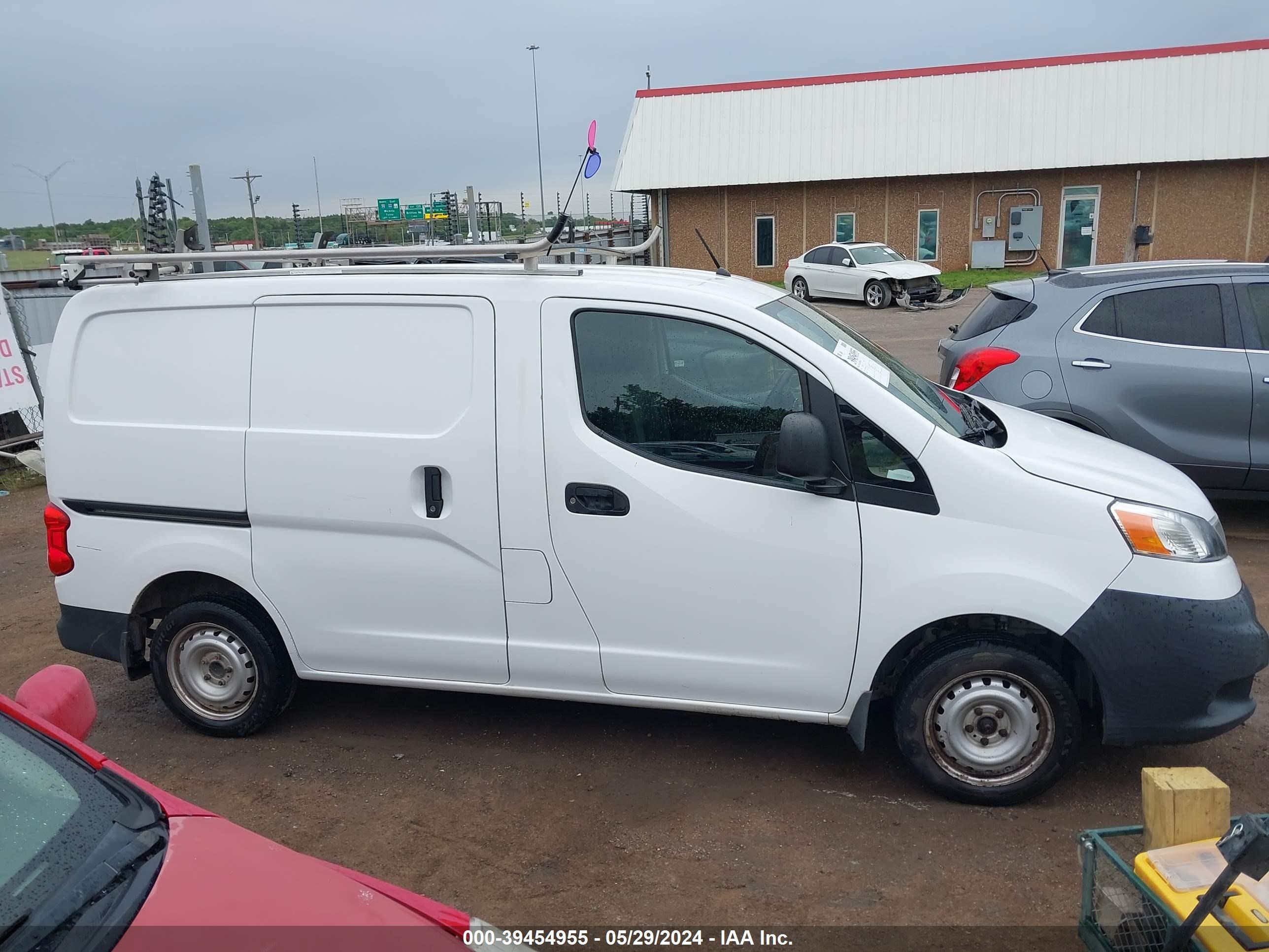 Photo 12 VIN: 3N6CM0KN0FK711688 - NISSAN NV200 