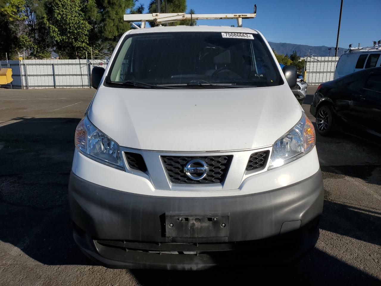 Photo 4 VIN: 3N6CM0KN0GK692724 - NISSAN NV 