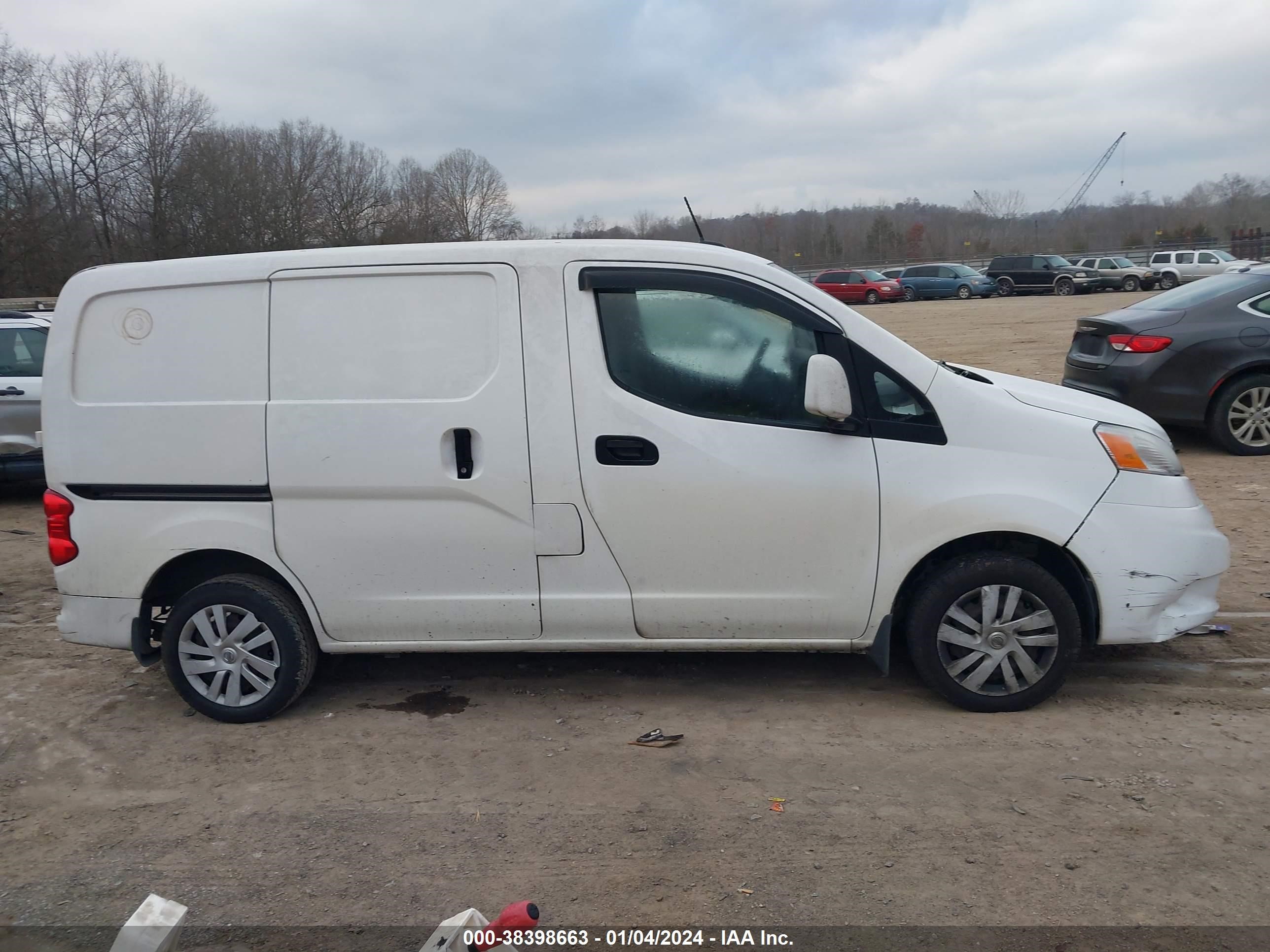 Photo 13 VIN: 3N6CM0KN0HK695866 - NISSAN NV200 