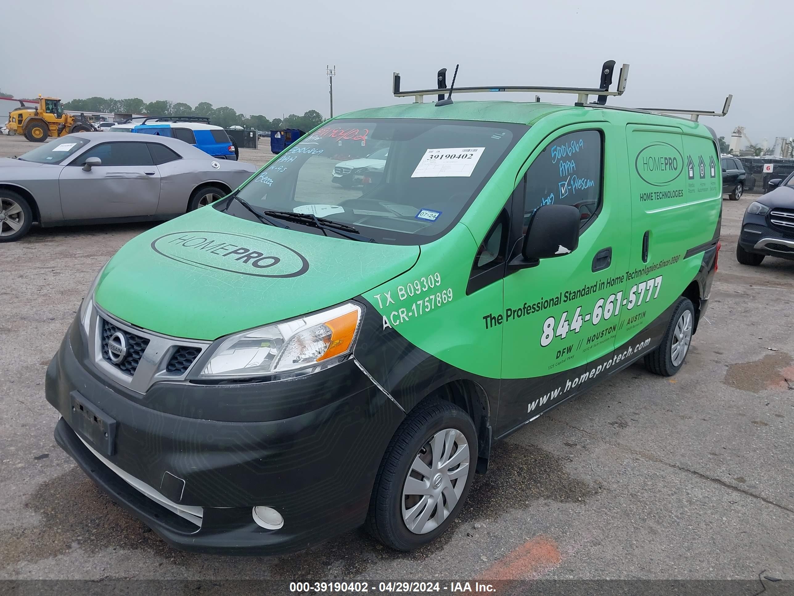 Photo 1 VIN: 3N6CM0KN0HK710771 - NISSAN NV200 