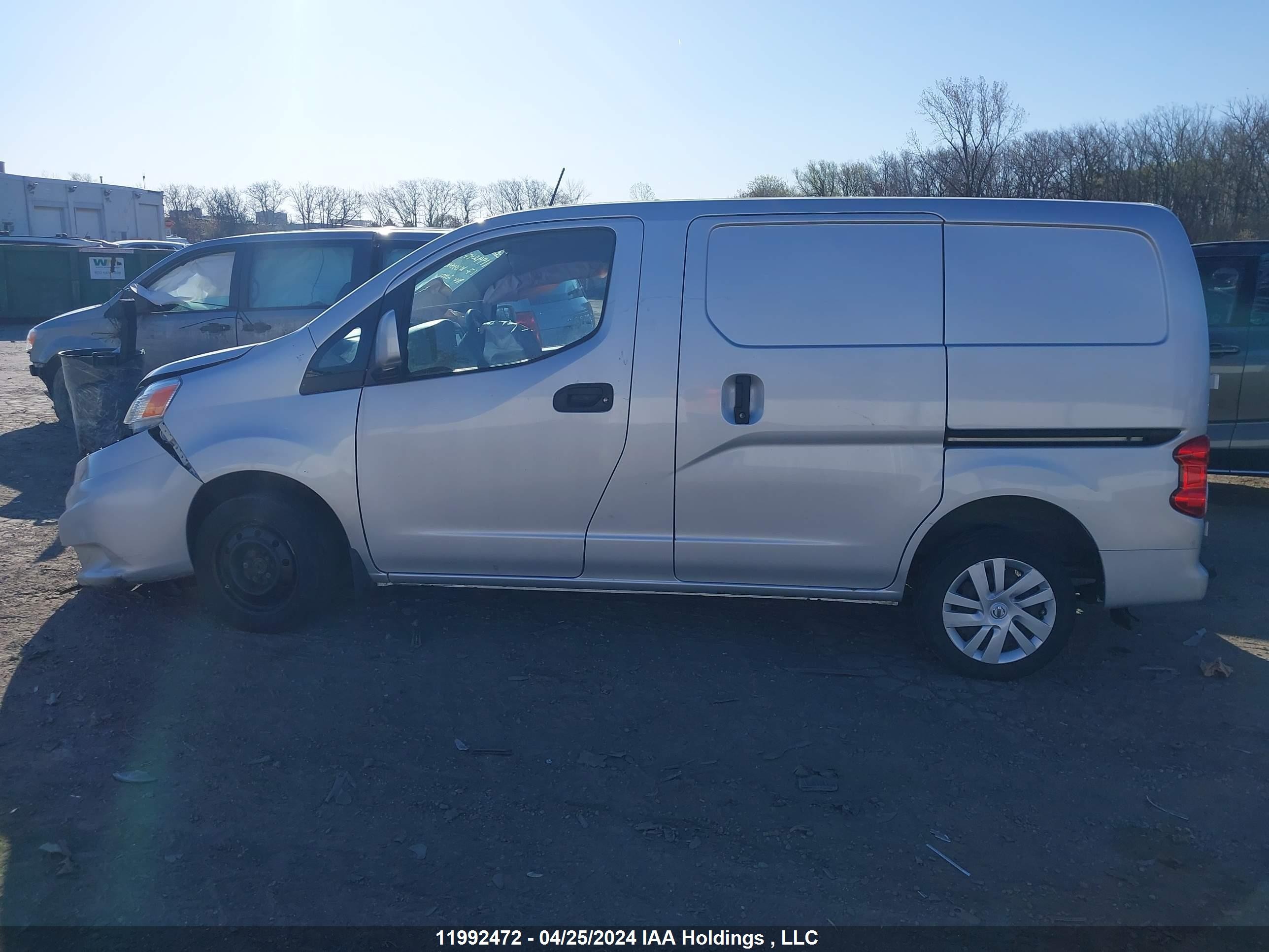 Photo 13 VIN: 3N6CM0KN0HK719986 - NISSAN NV200 