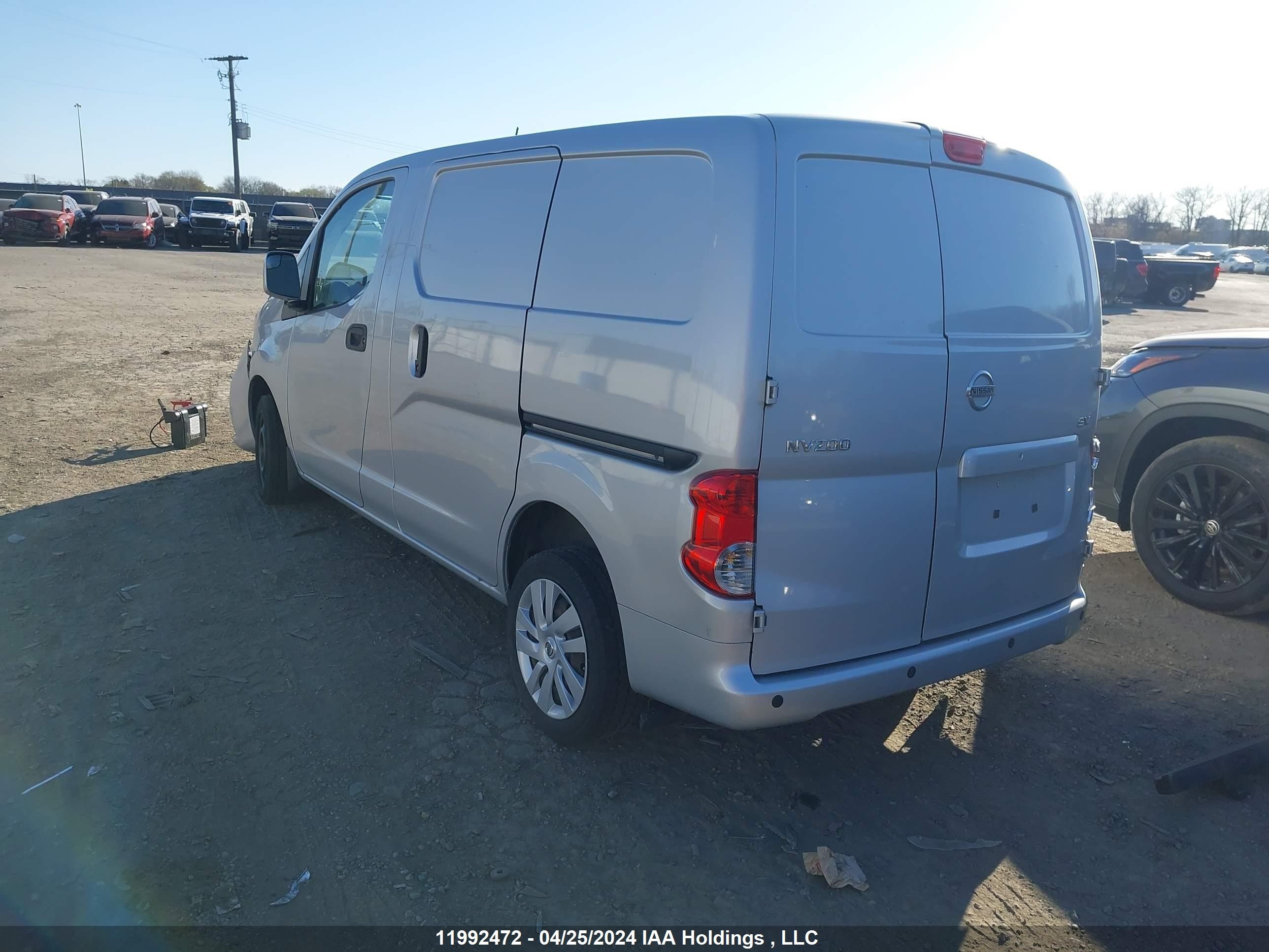 Photo 2 VIN: 3N6CM0KN0HK719986 - NISSAN NV200 