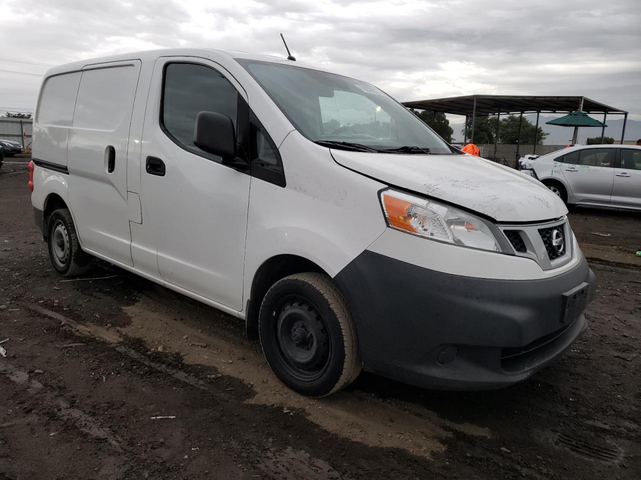 Photo 3 VIN: 3N6CM0KN0JK699860 - NISSAN NV 