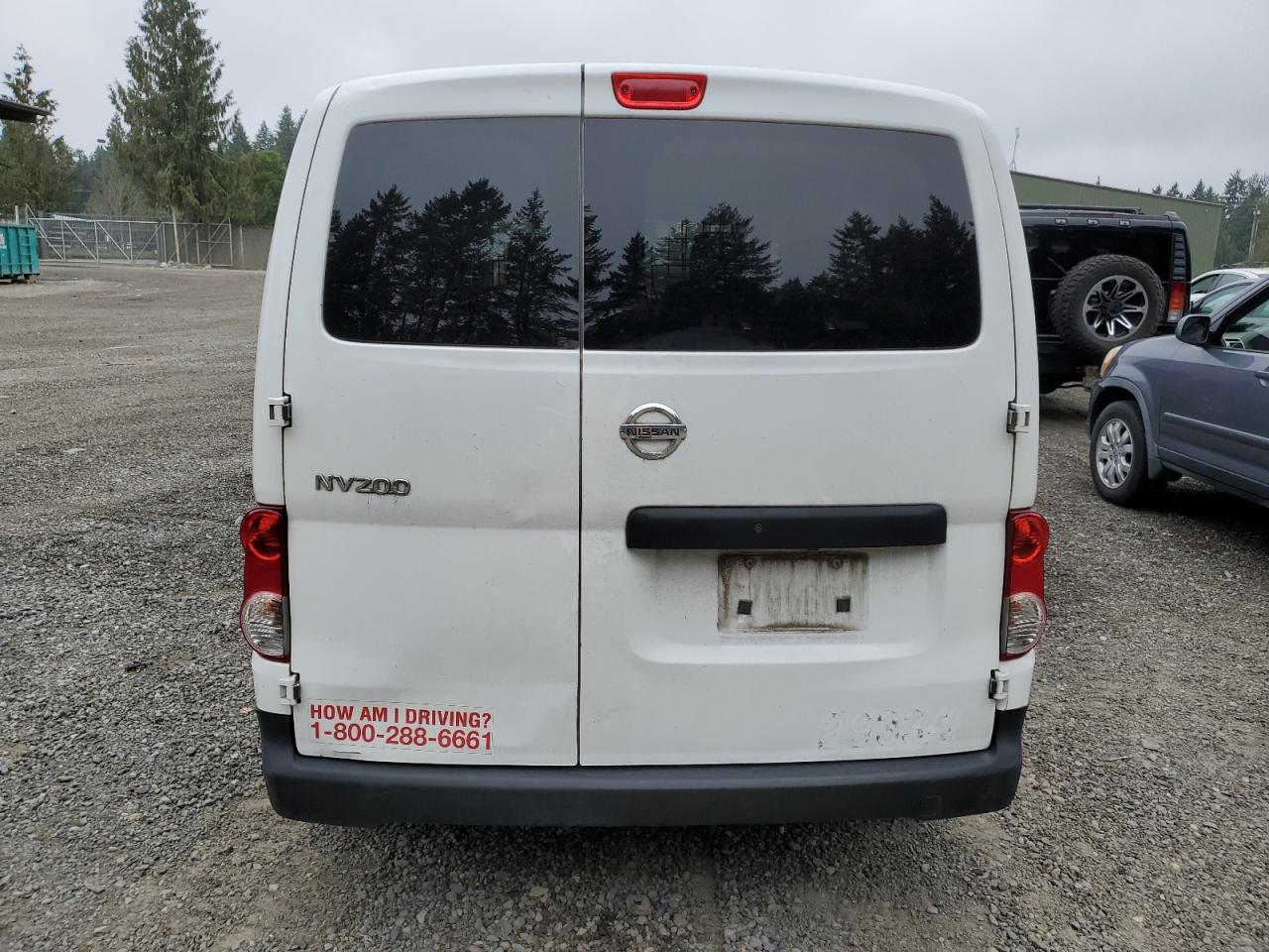 Photo 5 VIN: 3N6CM0KN0JK701705 - NISSAN NV 