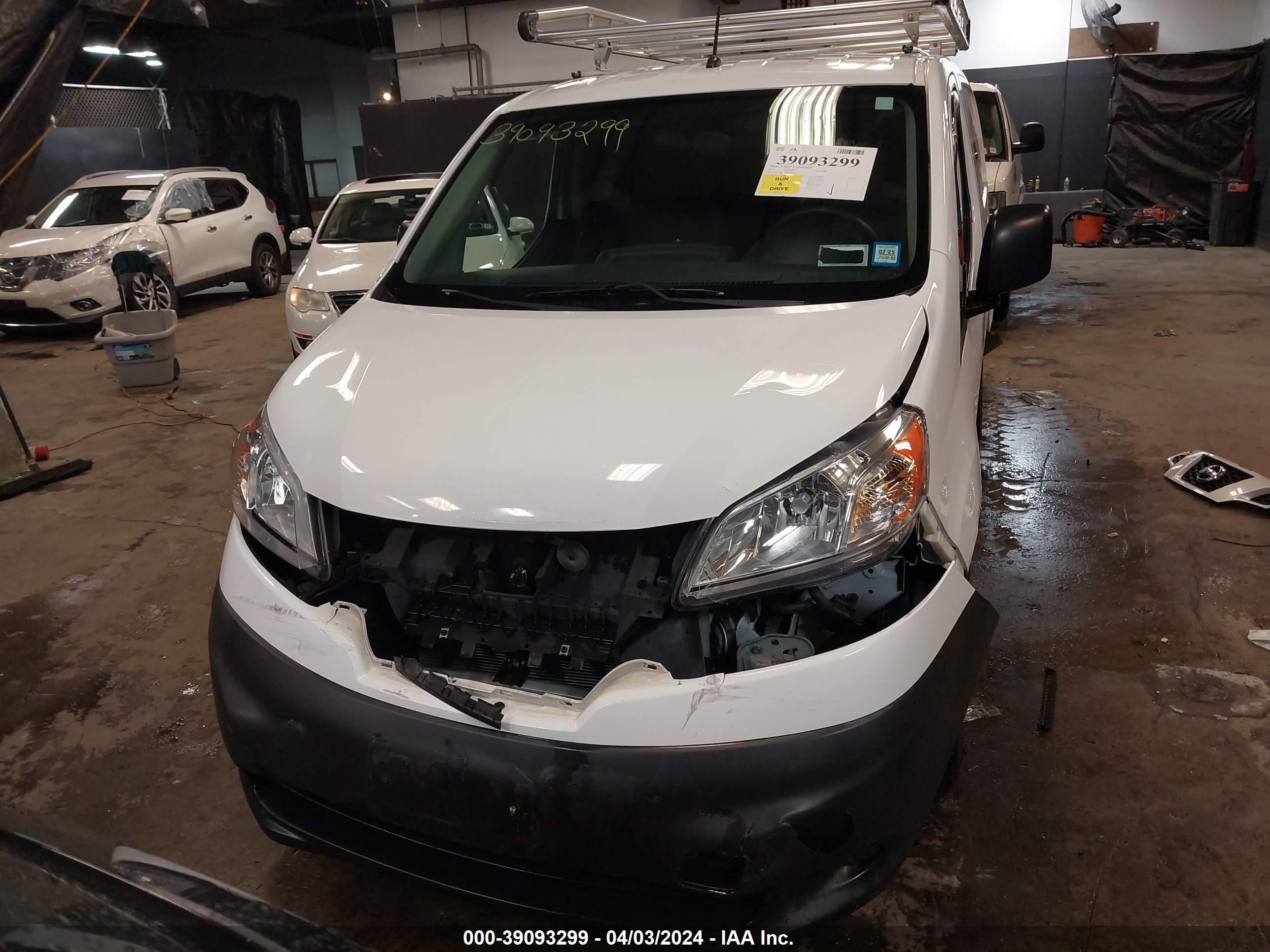 Photo 11 VIN: 3N6CM0KN0KK699486 - NISSAN NV200 