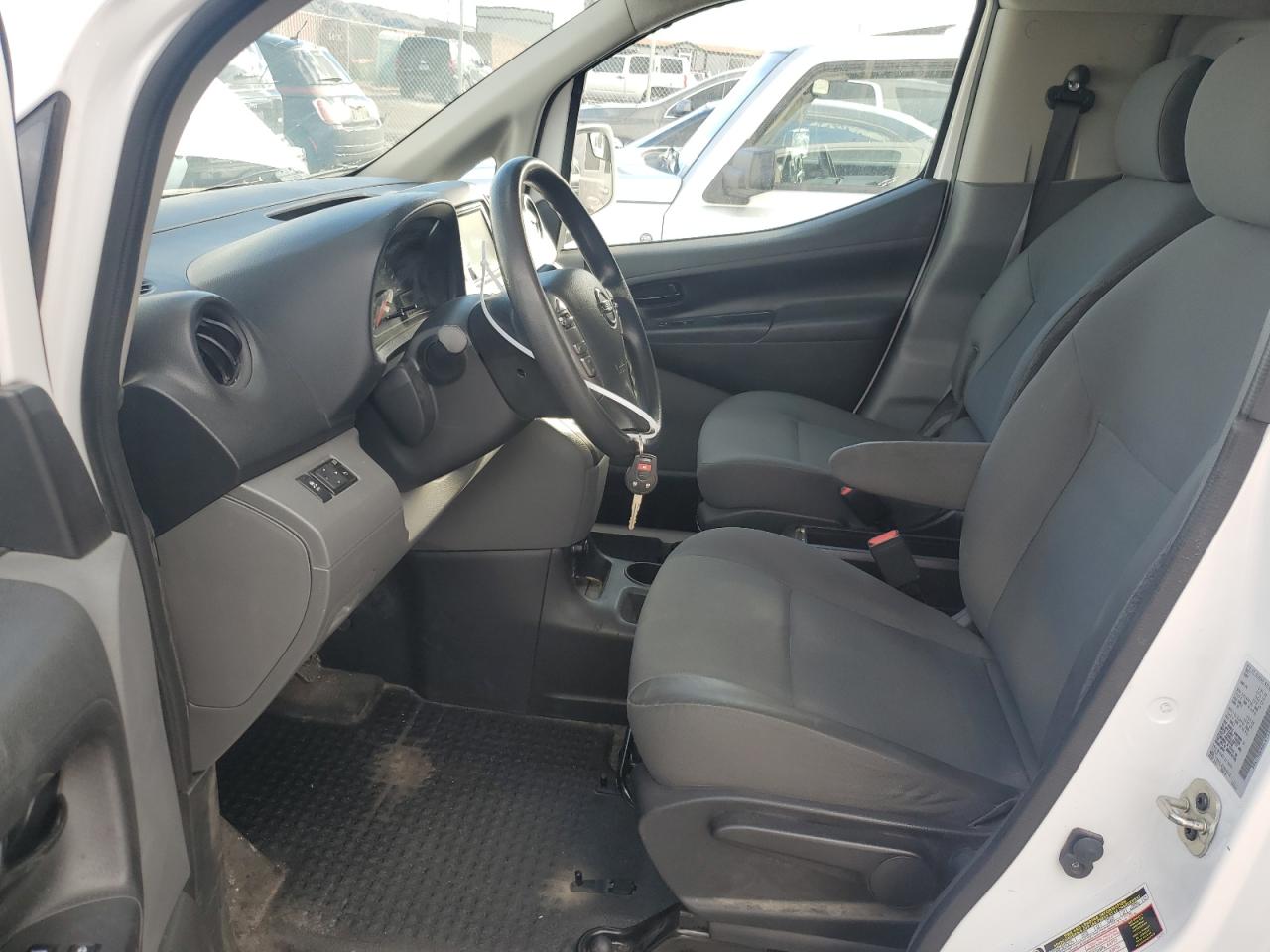 Photo 6 VIN: 3N6CM0KN0LK710455 - NISSAN NV 