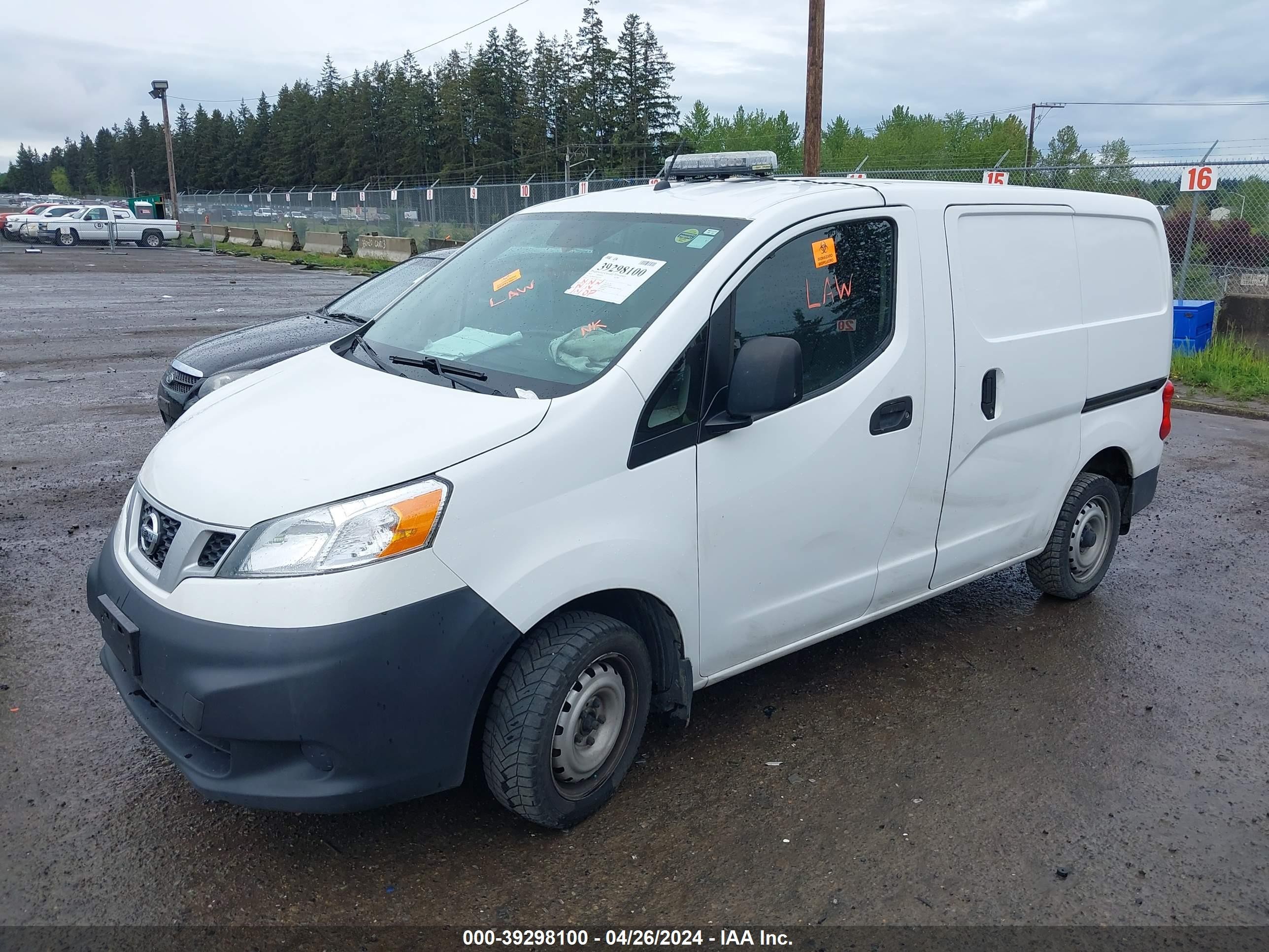 Photo 1 VIN: 3N6CM0KN1FK711943 - NISSAN NV200 