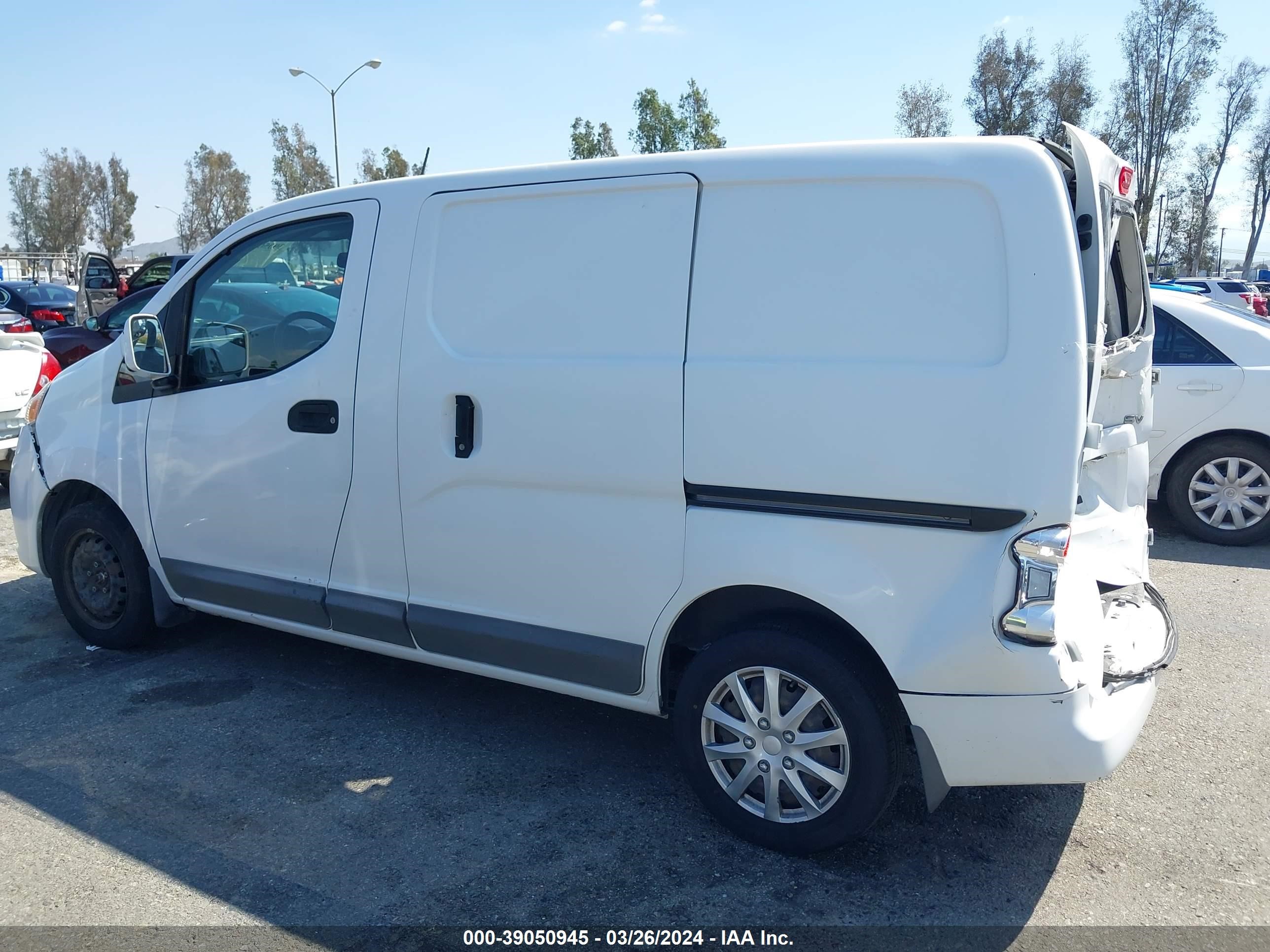 Photo 13 VIN: 3N6CM0KN1GK692795 - NISSAN NV200 