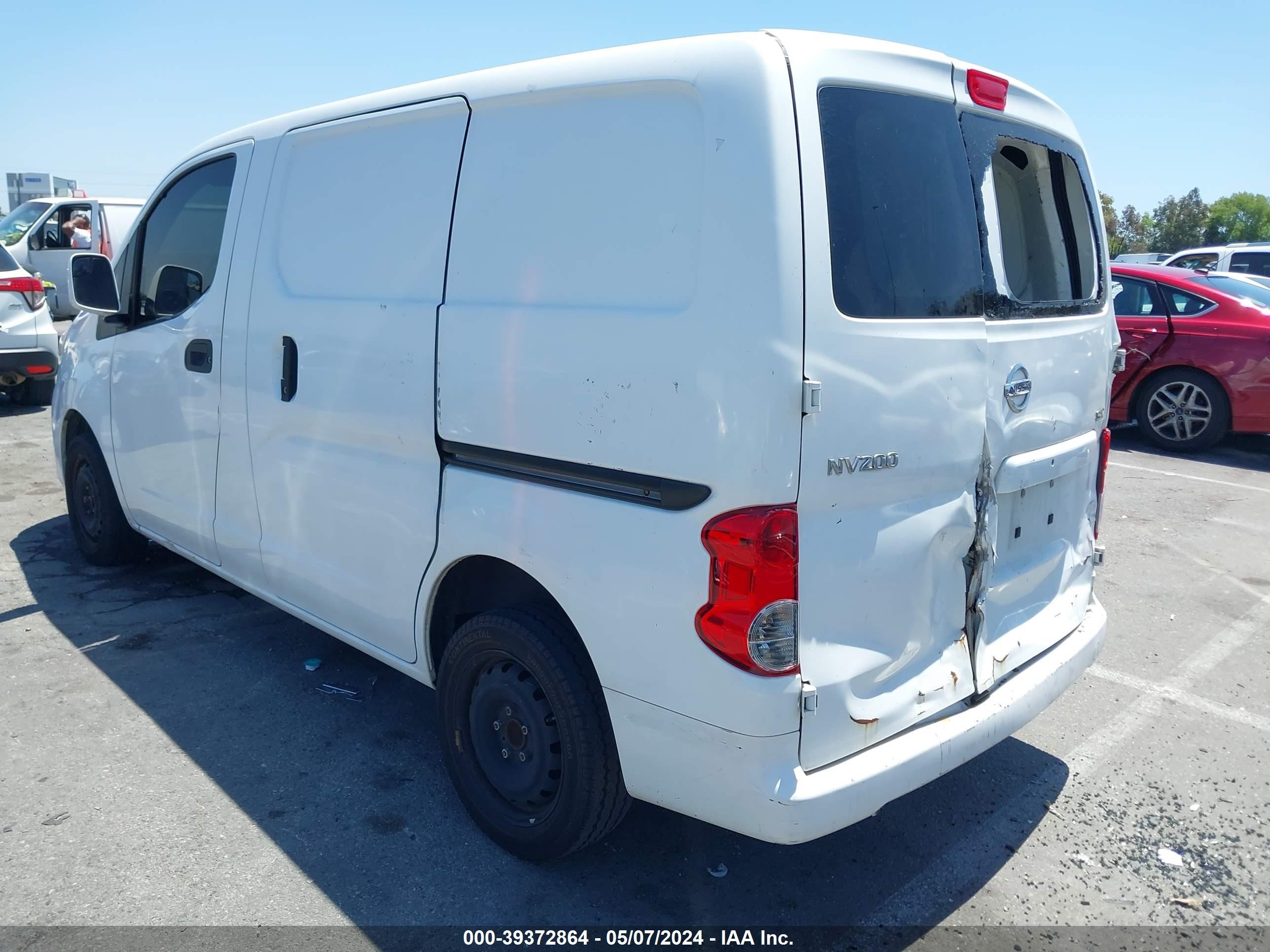 Photo 2 VIN: 3N6CM0KN1HK714828 - NISSAN NV200 