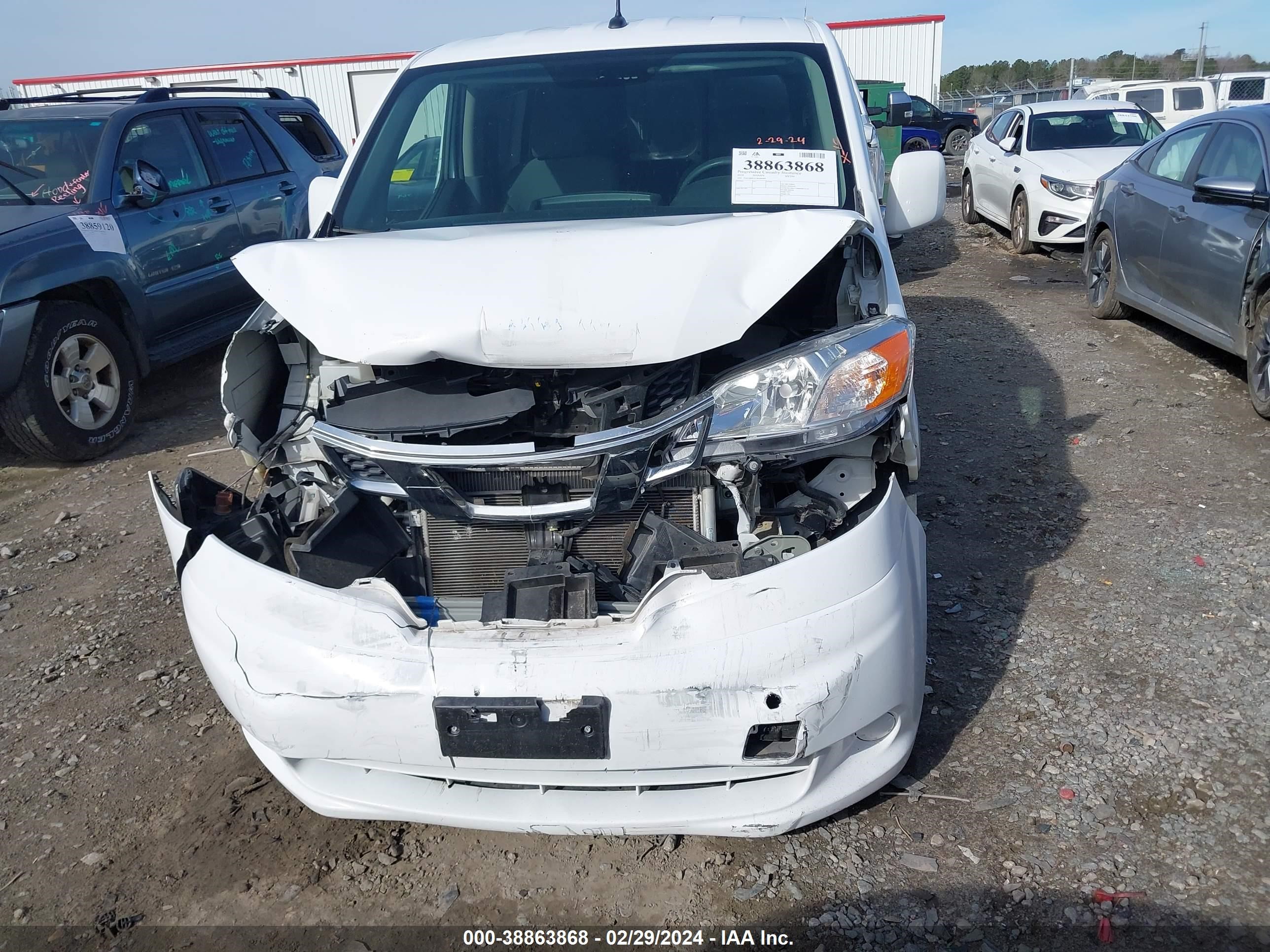 Photo 11 VIN: 3N6CM0KN1JK690083 - NISSAN NV200 