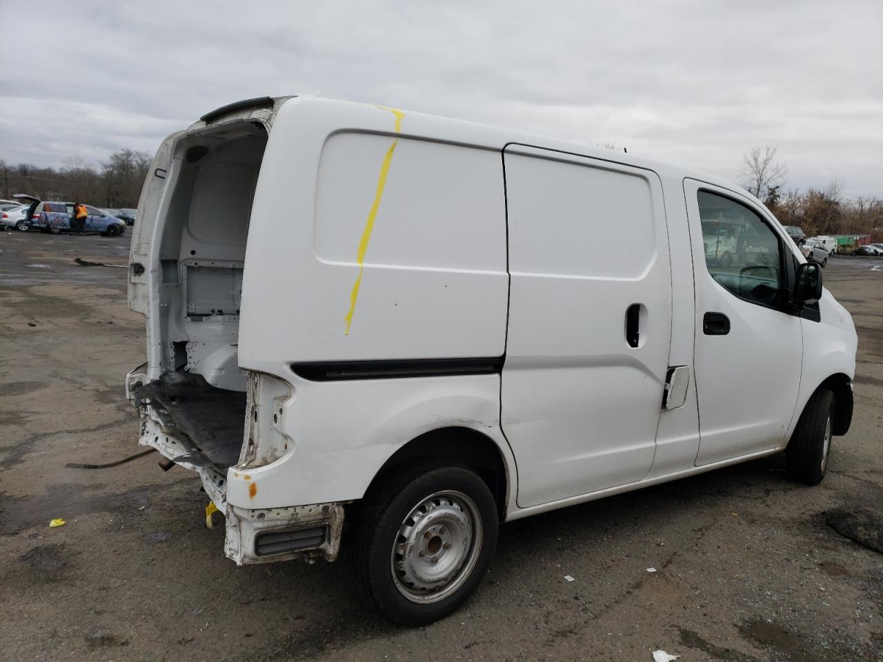 Photo 2 VIN: 3N6CM0KN1JK691654 - NISSAN NV 