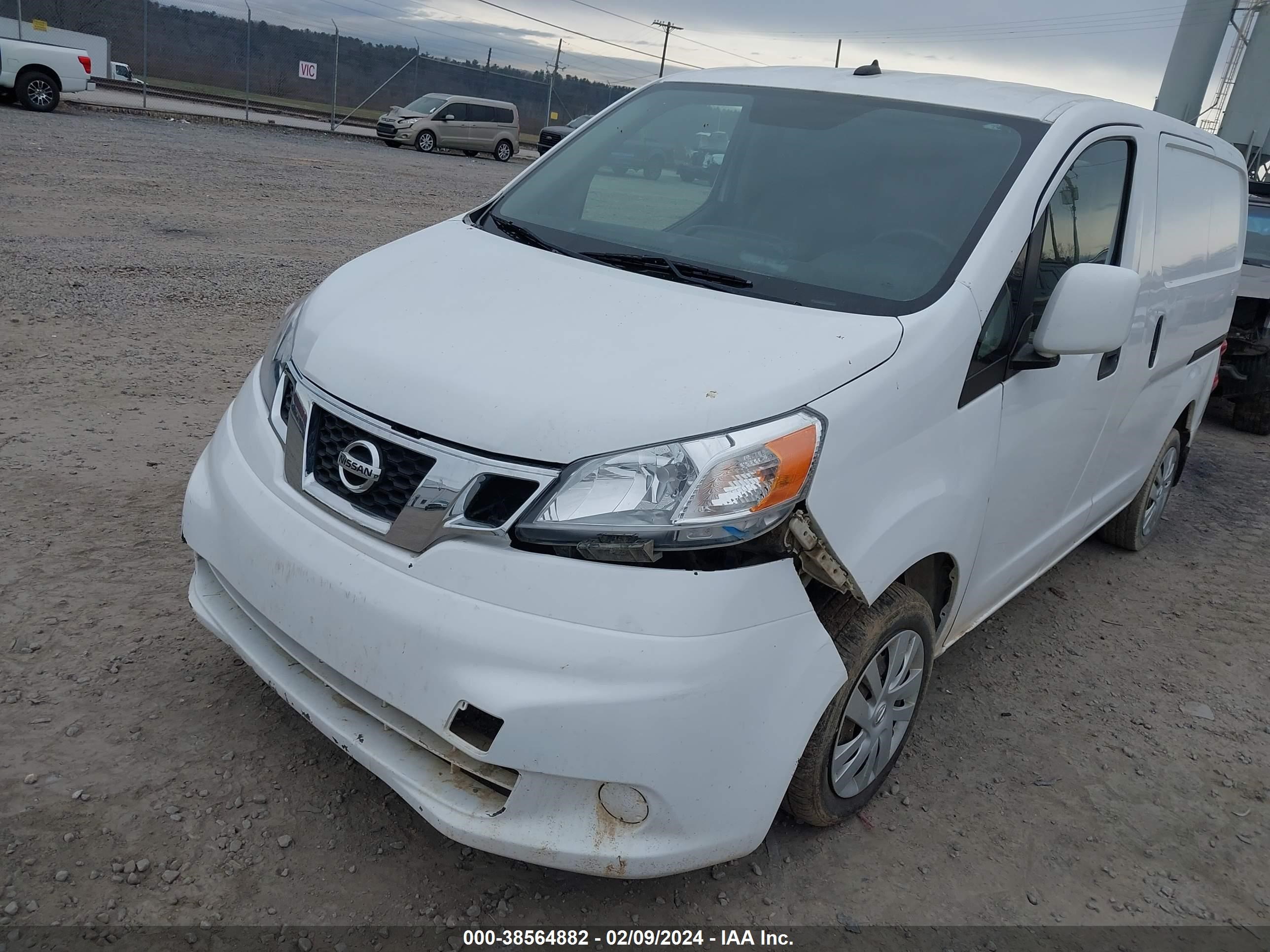 Photo 5 VIN: 3N6CM0KN1JK699219 - NISSAN NV200 