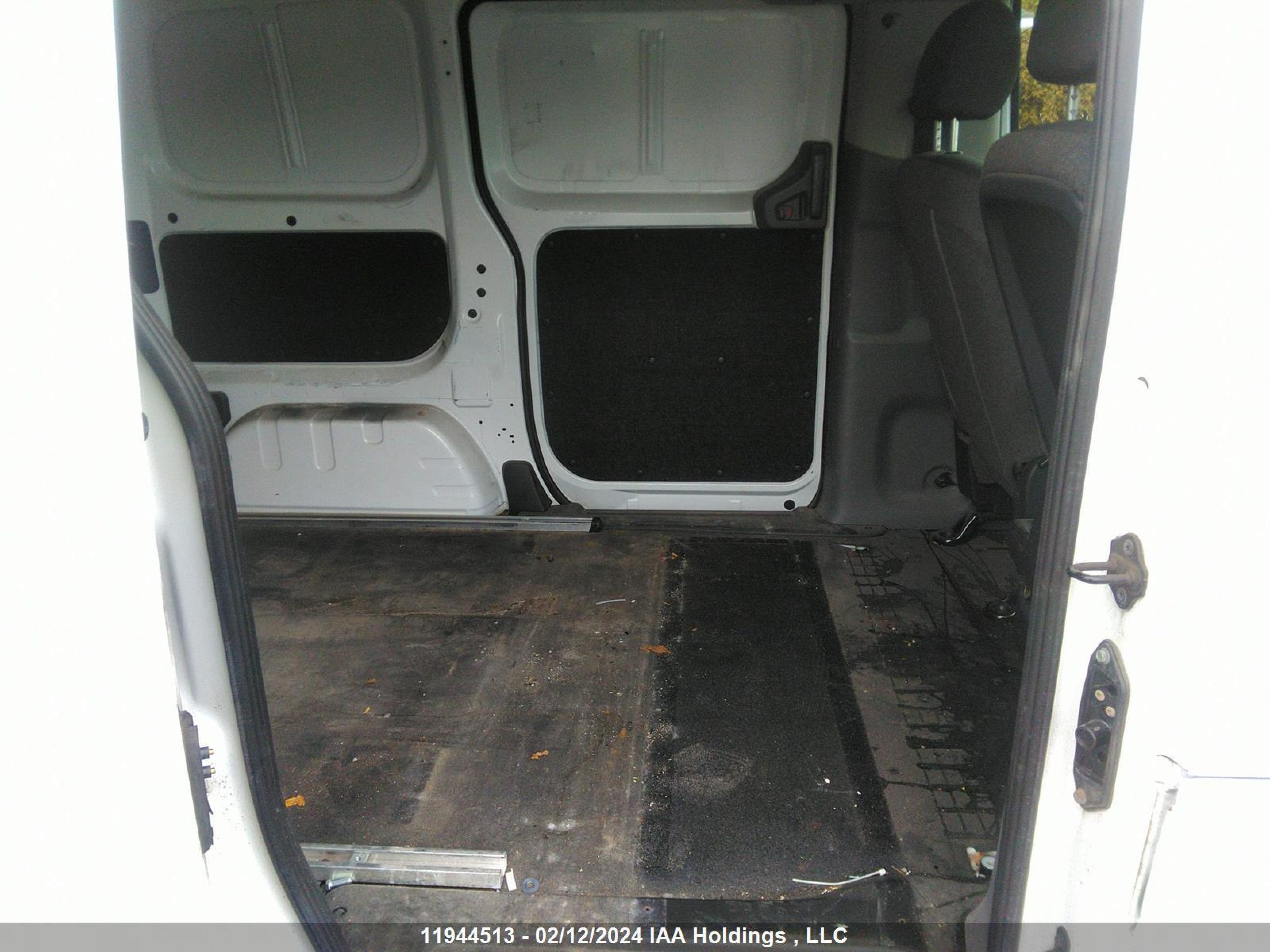 Photo 7 VIN: 3N6CM0KN1JK703785 - NISSAN NV200 