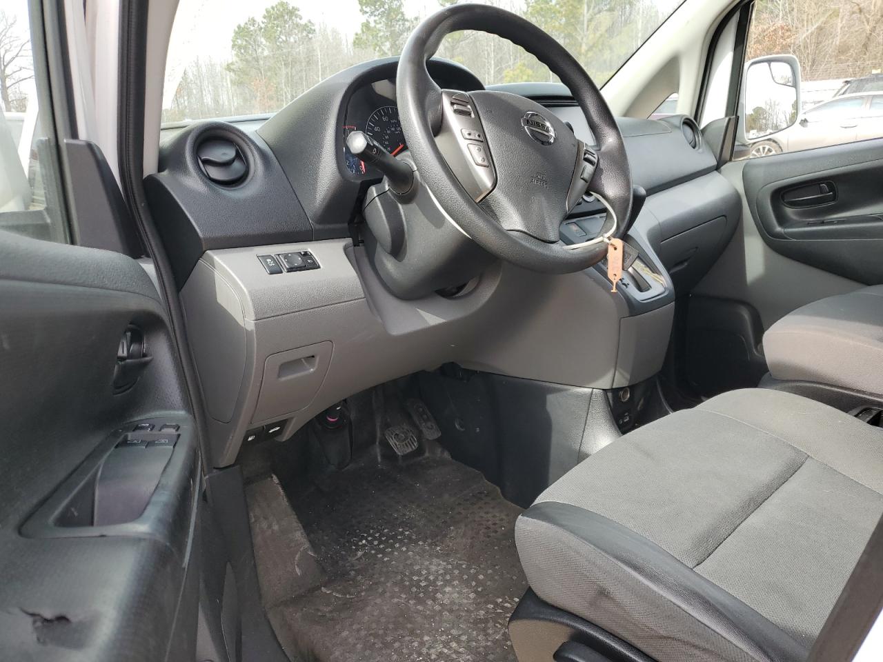 Photo 7 VIN: 3N6CM0KN1LK696789 - NISSAN NV 