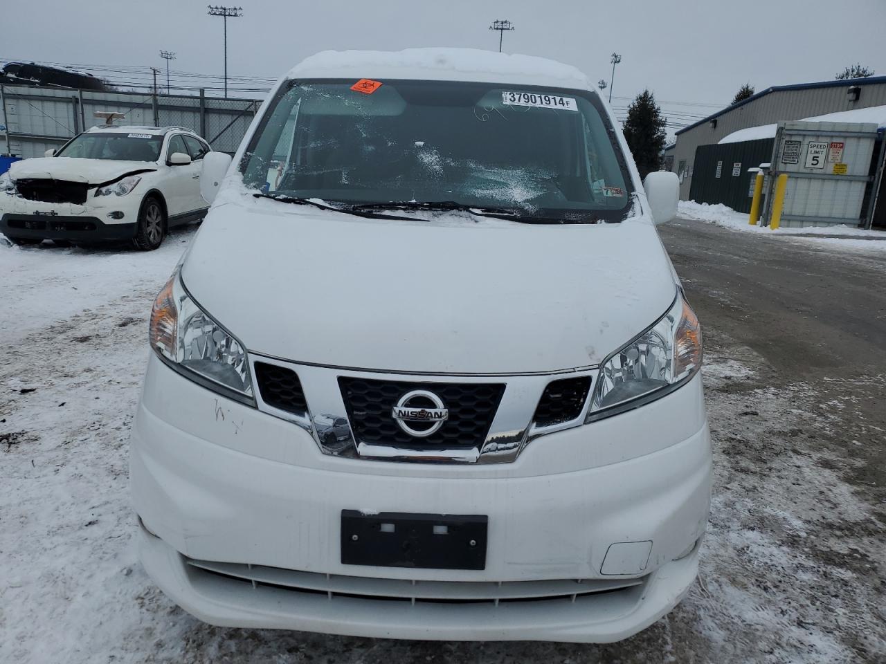 Photo 4 VIN: 3N6CM0KN1LK699319 - NISSAN NV 