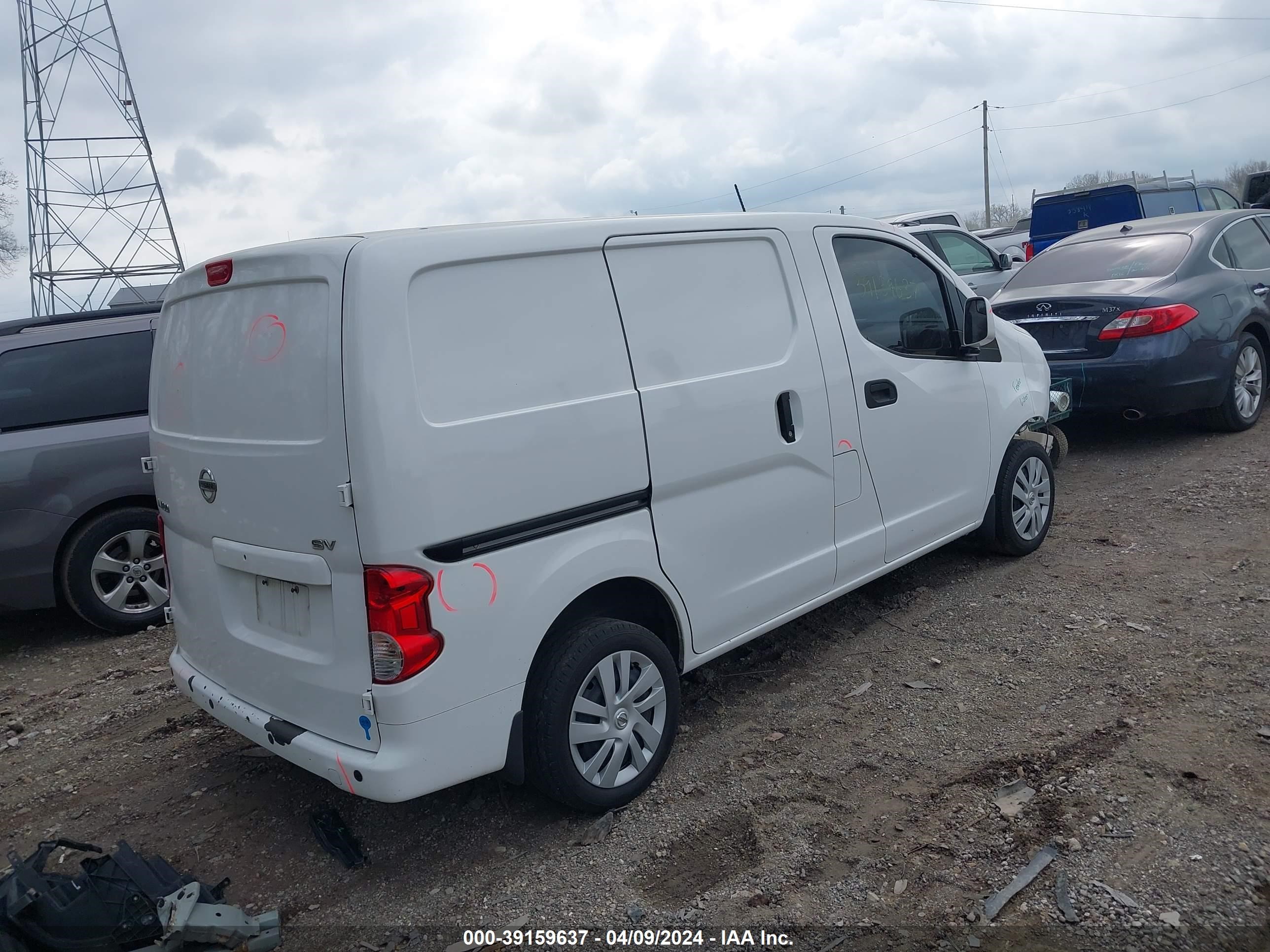 Photo 3 VIN: 3N6CM0KN1MK692047 - NISSAN NV 