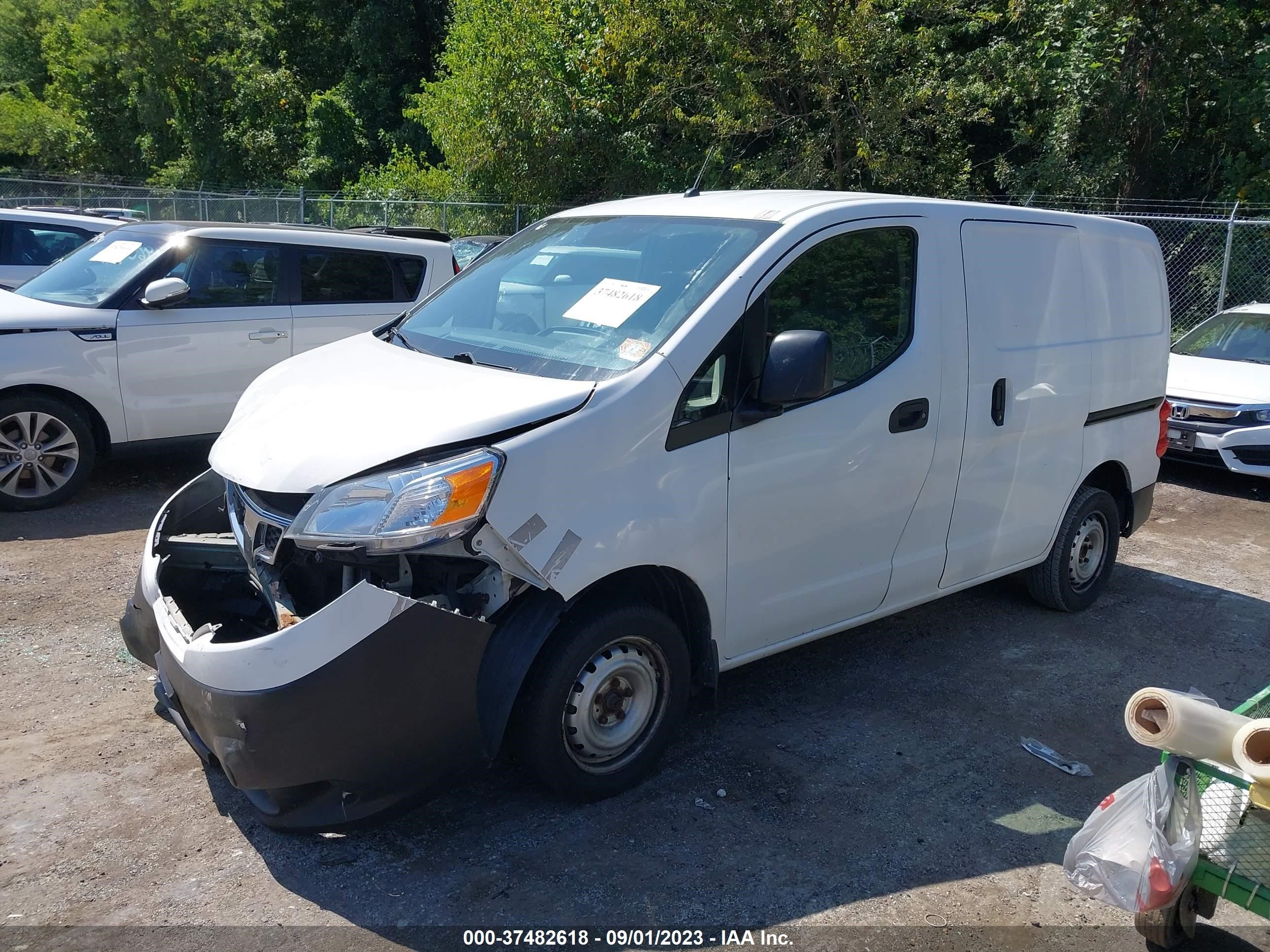 Photo 1 VIN: 3N6CM0KN2FK694053 - NISSAN NV200 