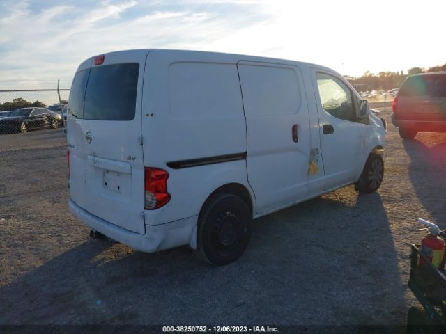 Photo 3 VIN: 3N6CM0KN2FK712924 - NISSAN NV200 