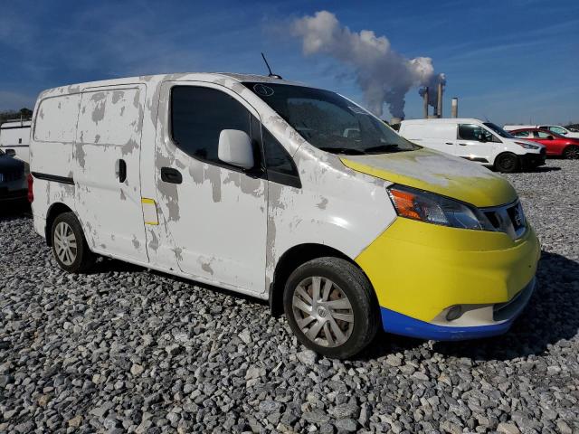 Photo 3 VIN: 3N6CM0KN2FK728542 - NISSAN NV 