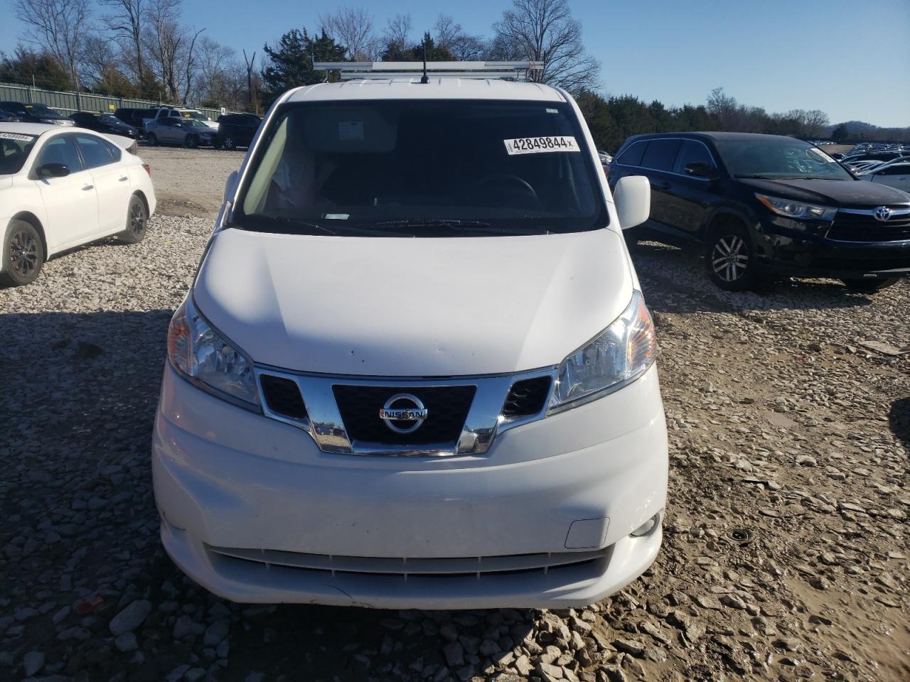 Photo 4 VIN: 3N6CM0KN2HK698400 - NISSAN NV 