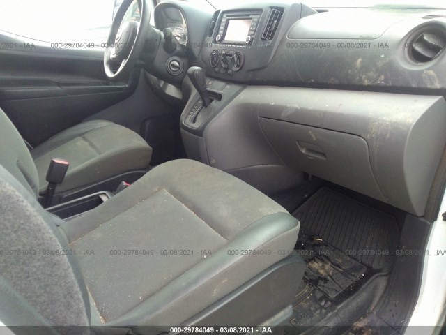 Photo 4 VIN: 3N6CM0KN2HK716894 - NISSAN NV 